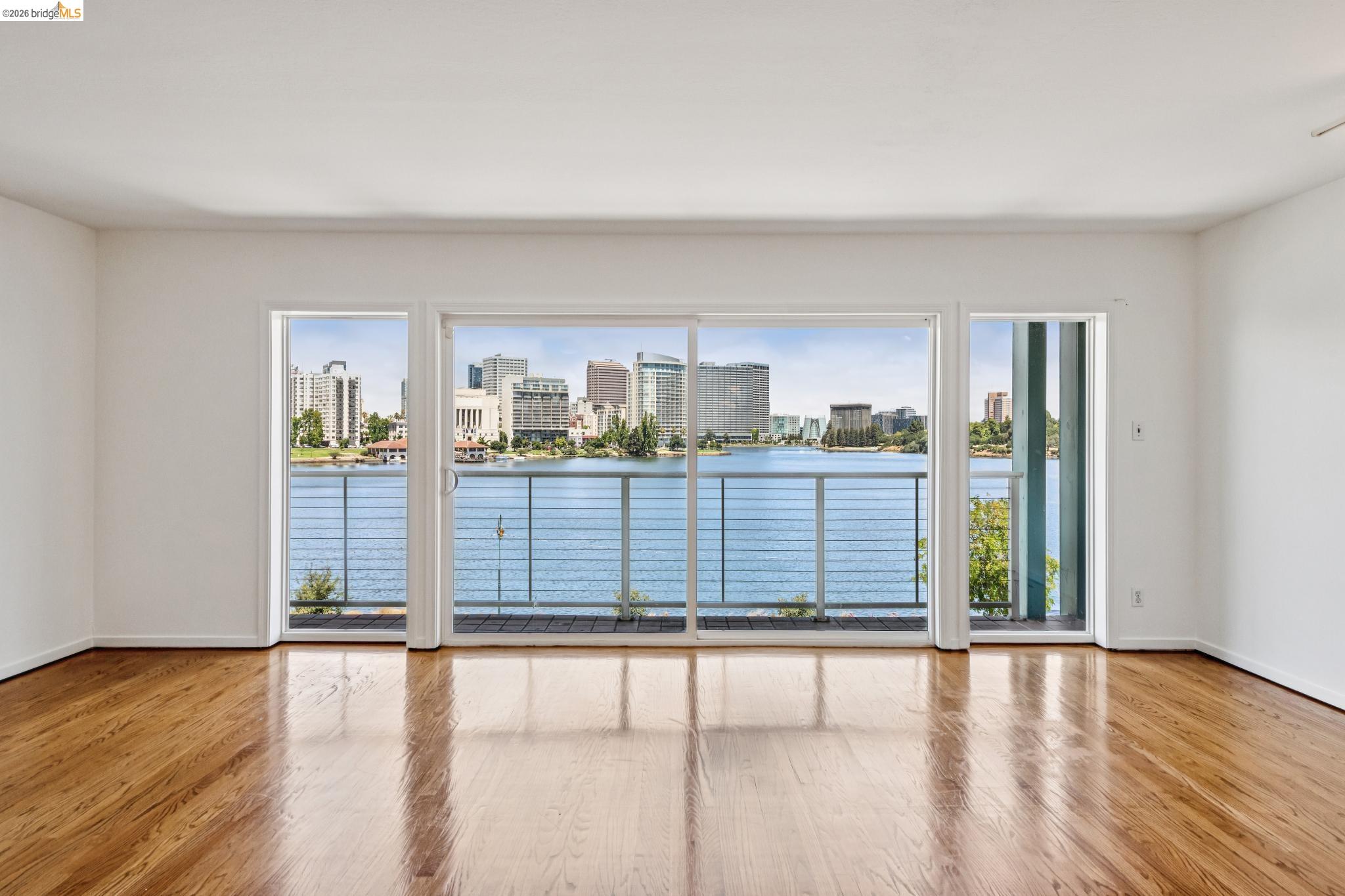 1410 Lakeshore Ave # 6