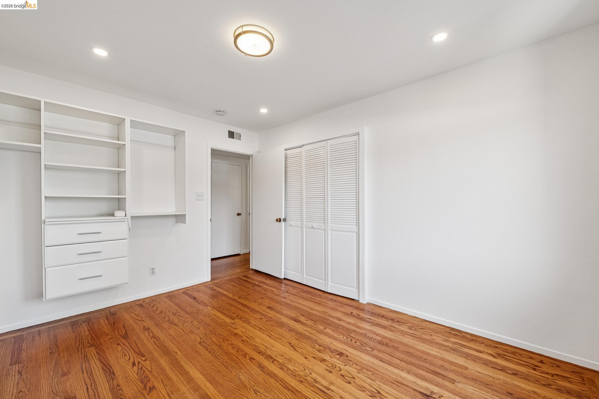 1410 Lakeshore Ave # 6
