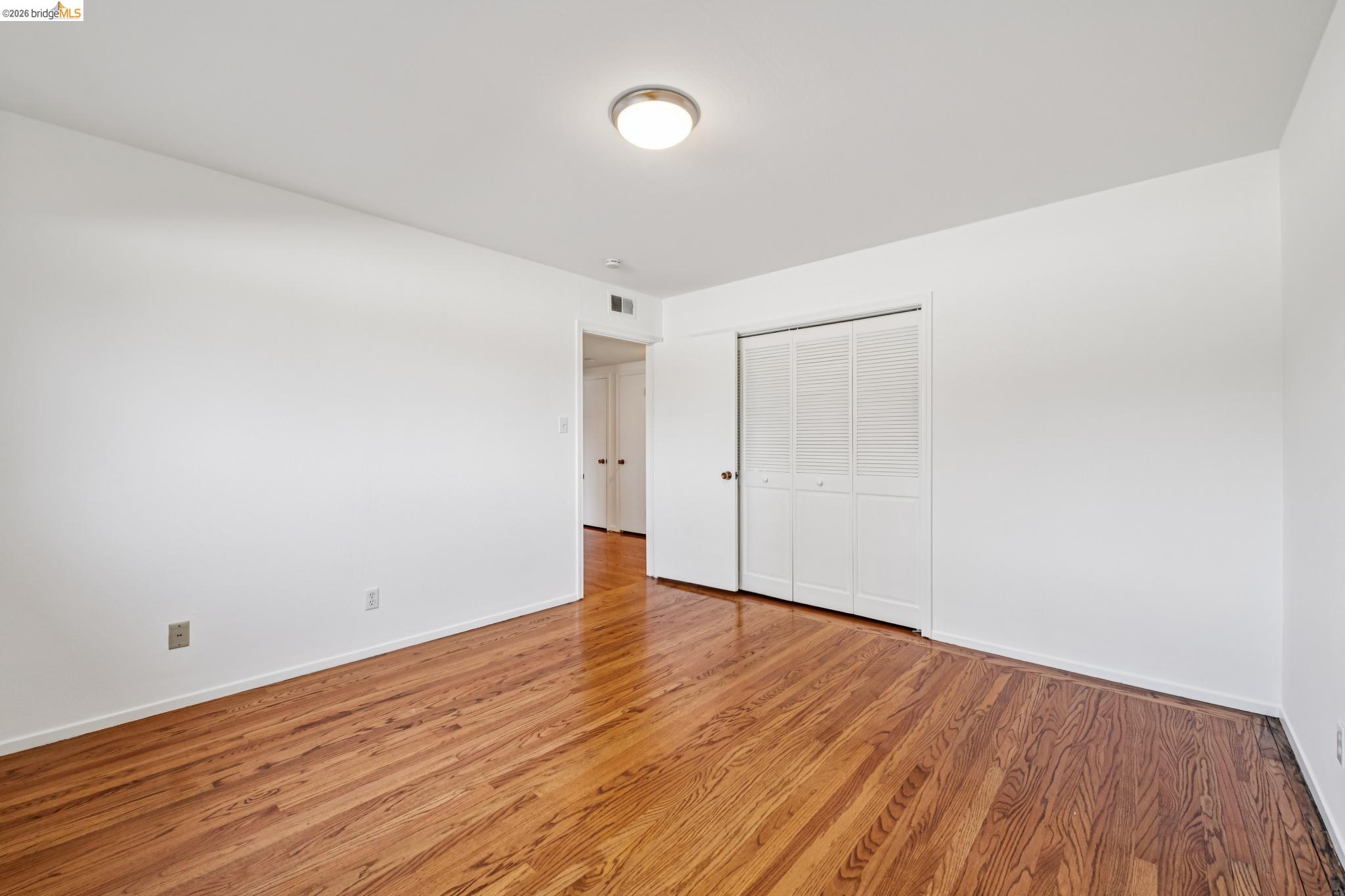 1410 Lakeshore Ave # 6