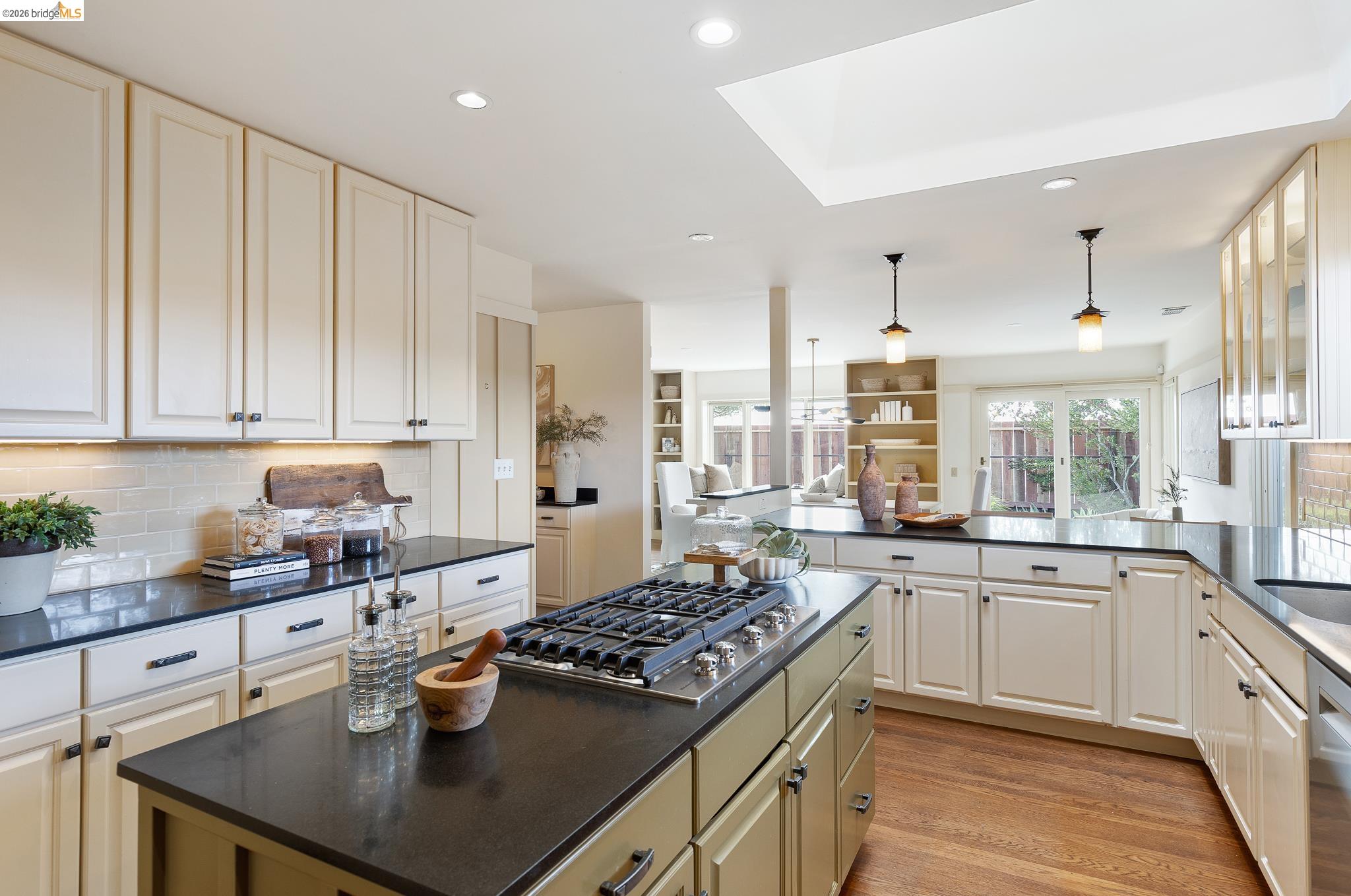 22 Kensington Ct