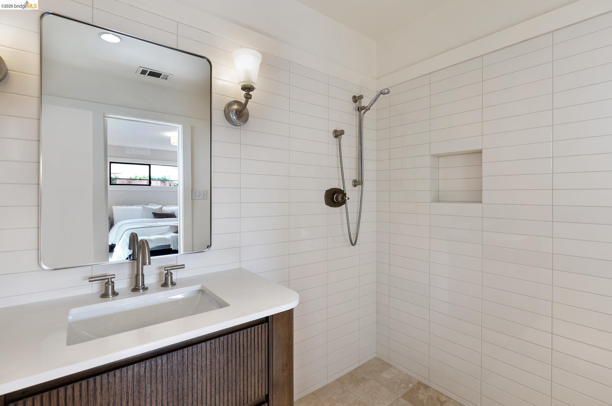 22 Kensington Ct