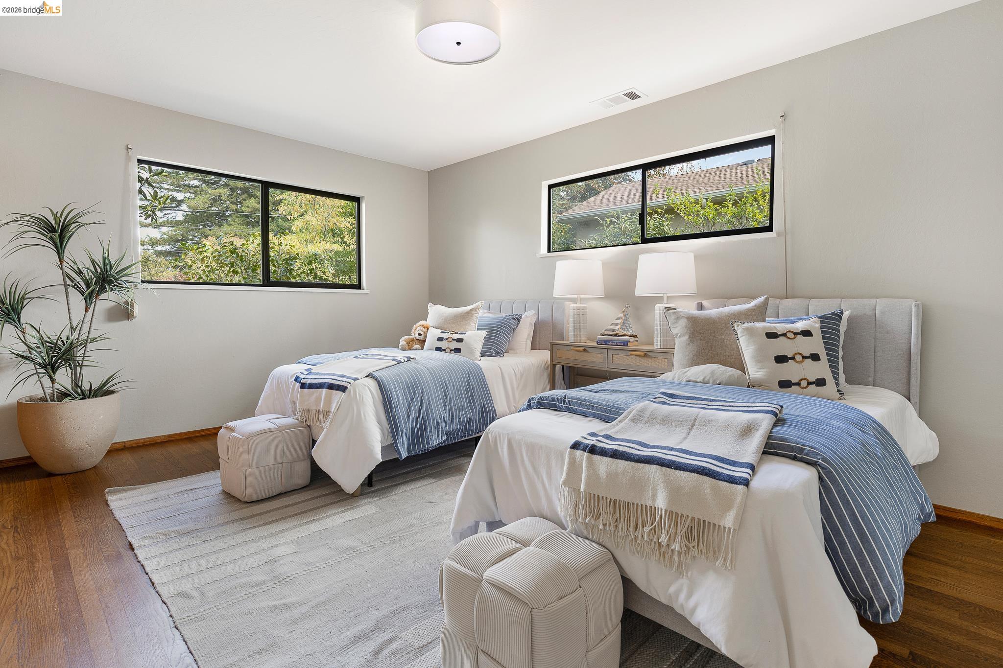 22 Kensington Ct