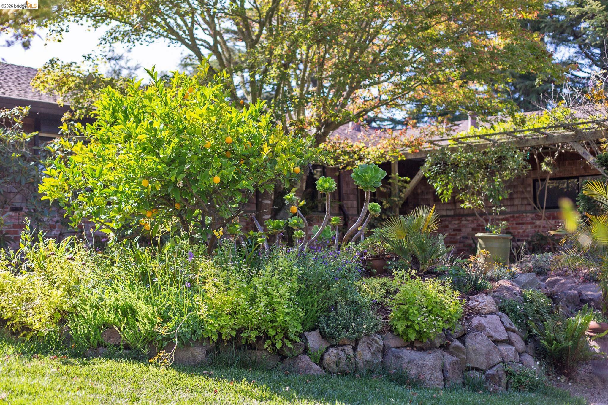 22 Kensington Ct