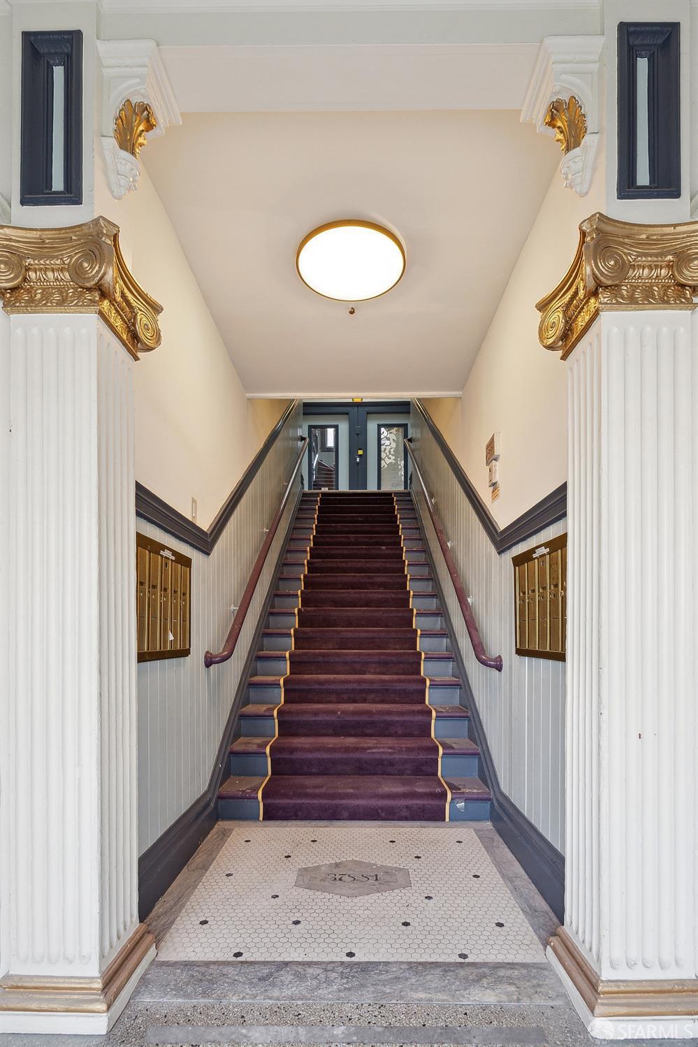 380 Dolores Street Unit: 7