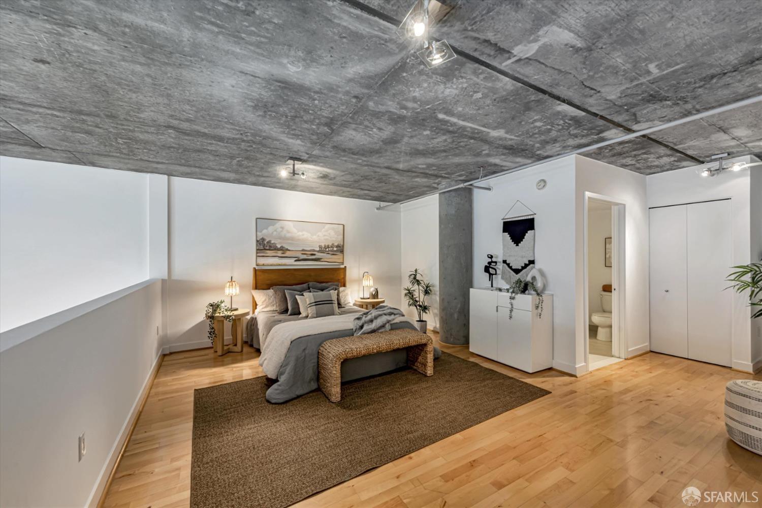 311 Oak Street # 539