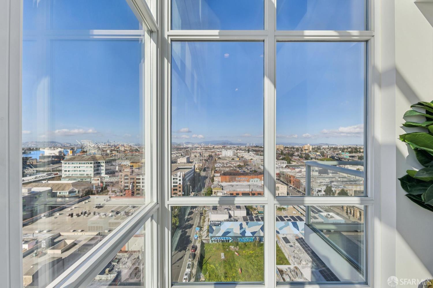 222 Broadway Avenue # 1505