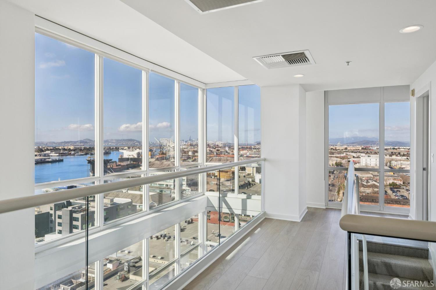 222 Broadway Avenue # 1505