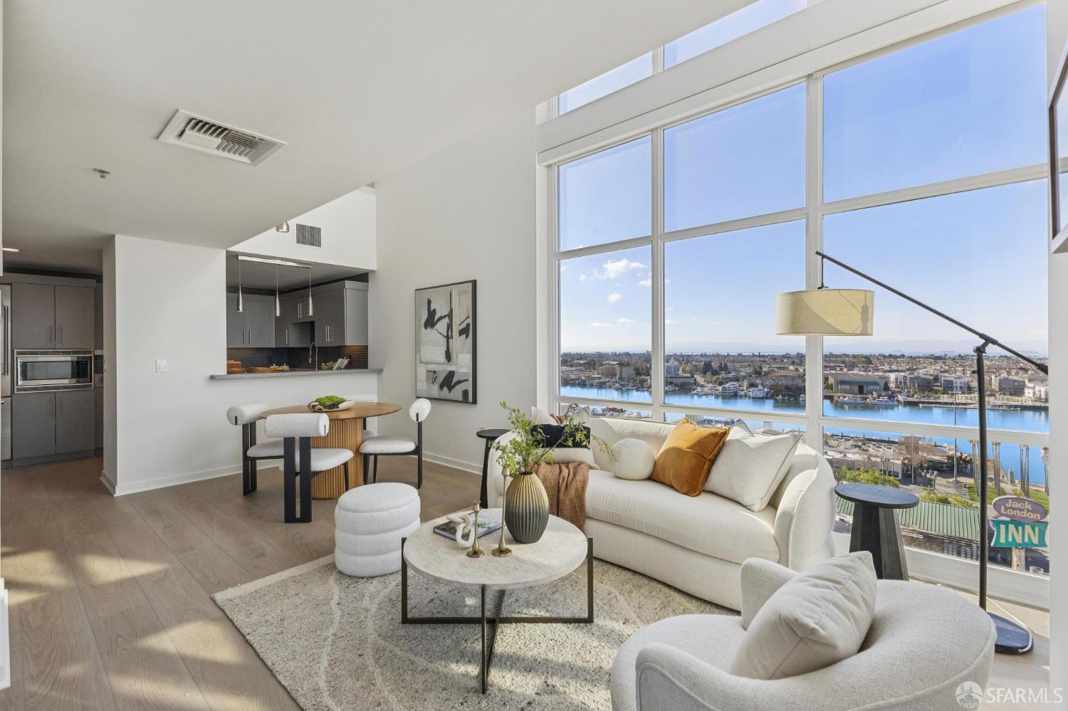 222 Broadway Avenue # 1505