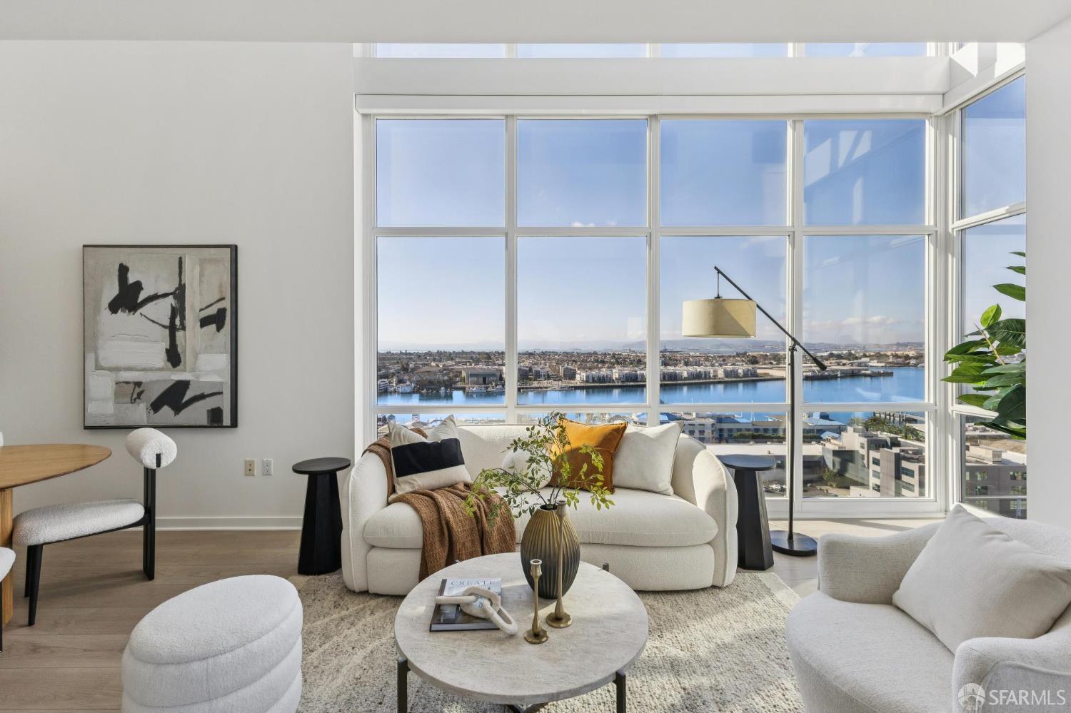 222 Broadway Avenue # 1505