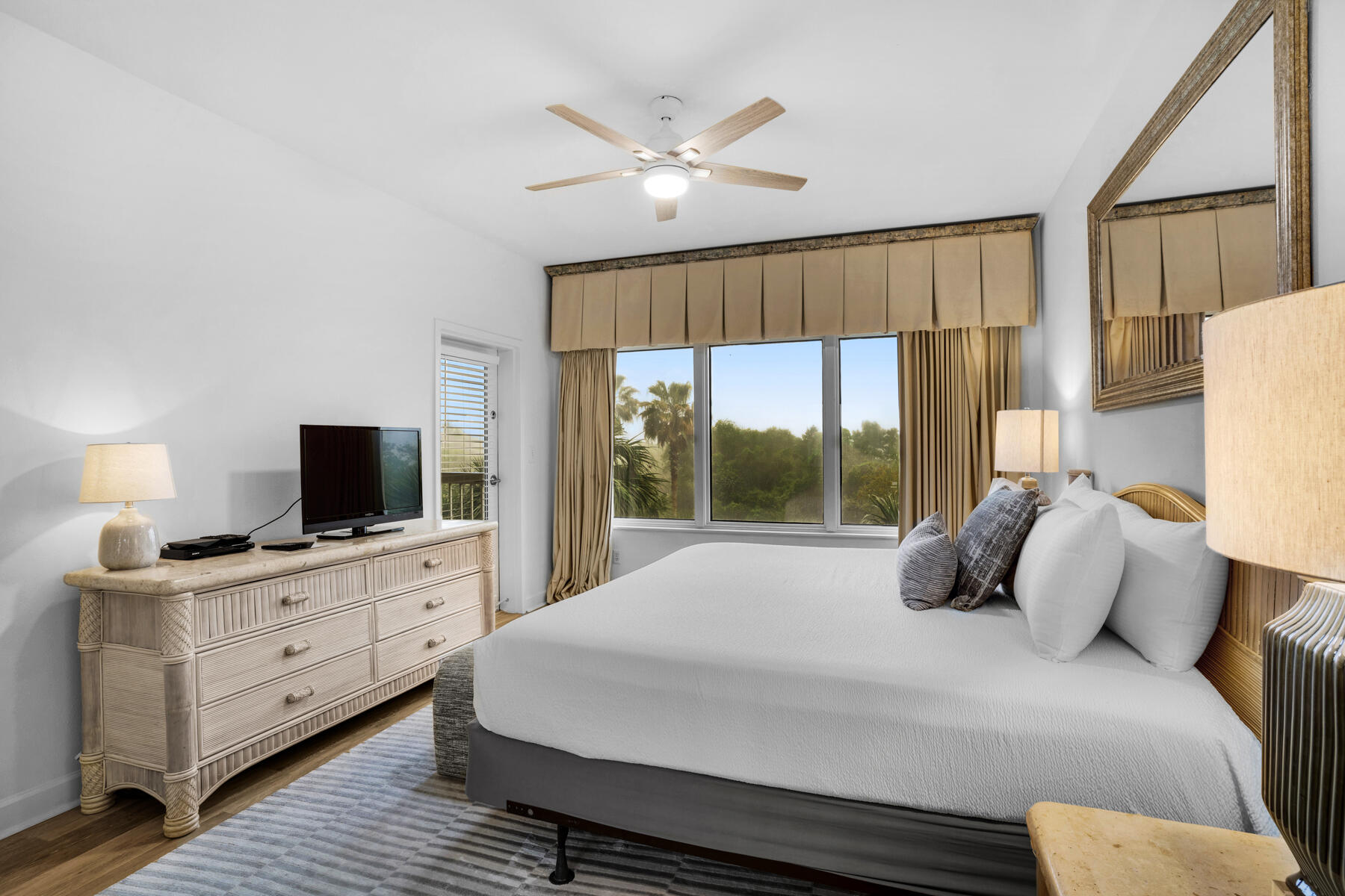 515 Tops L Beach Boulevard, # 313