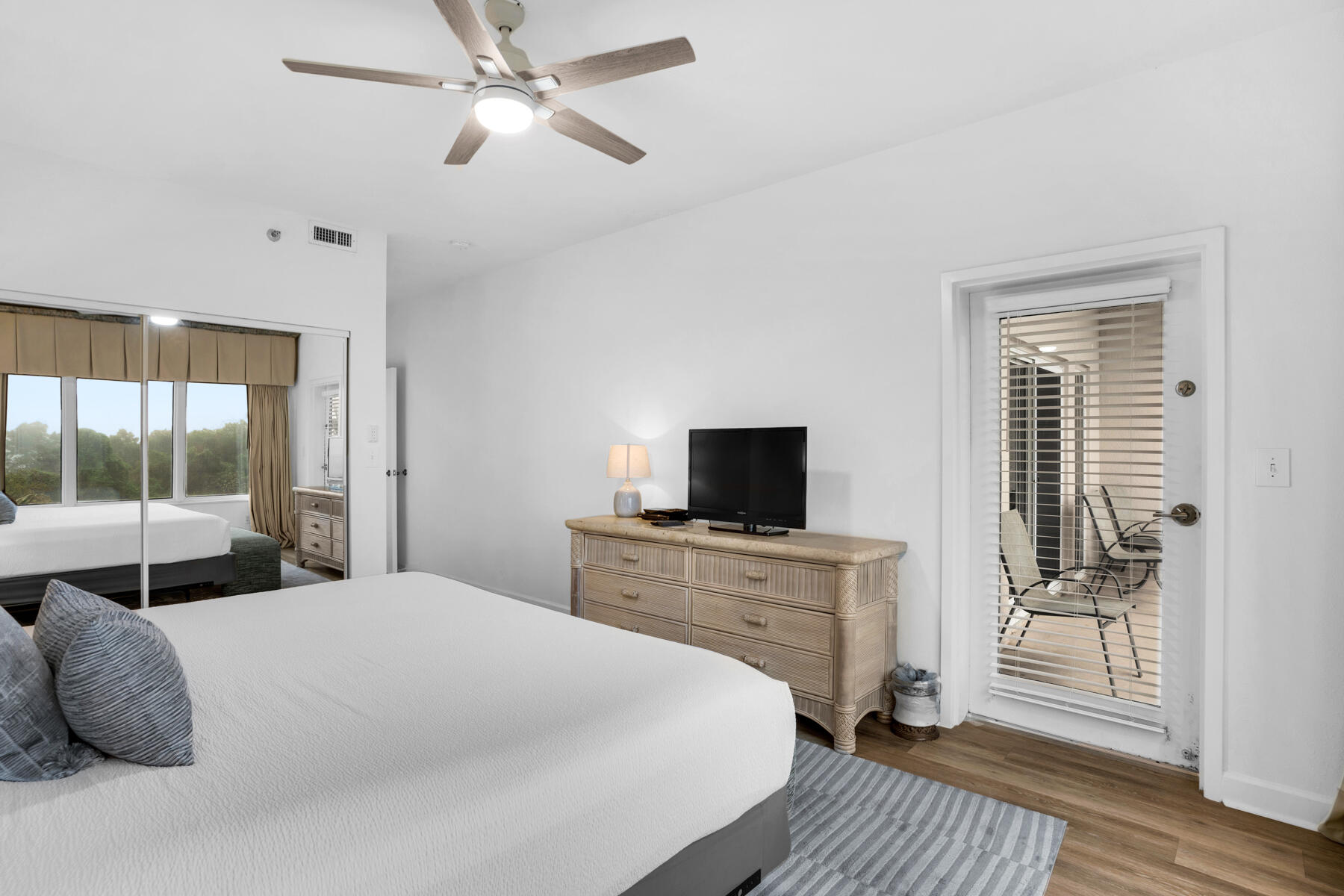 515 Tops L Beach Boulevard, # 313