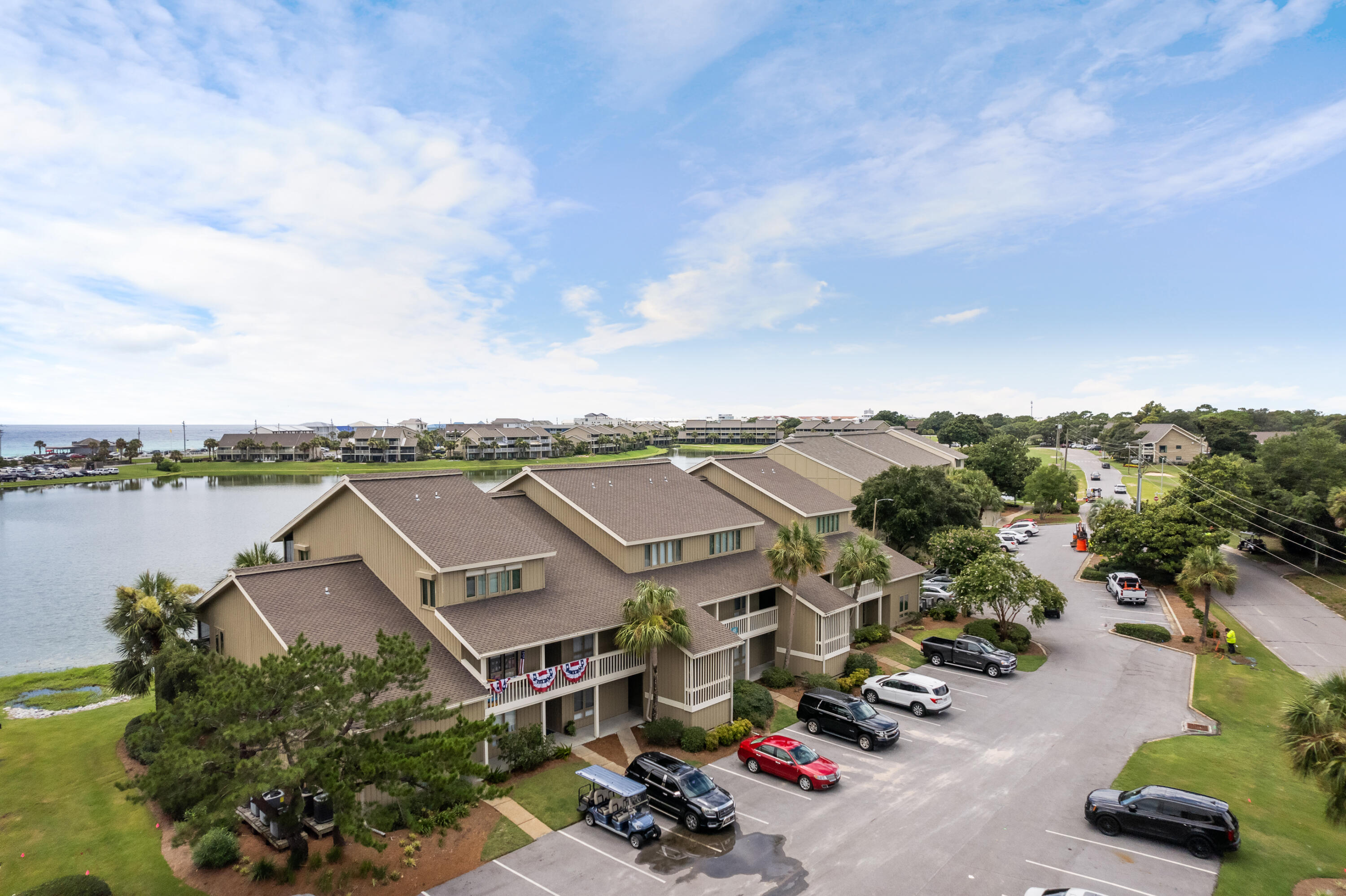 48 Stewart Lk Cove, UNIT 194