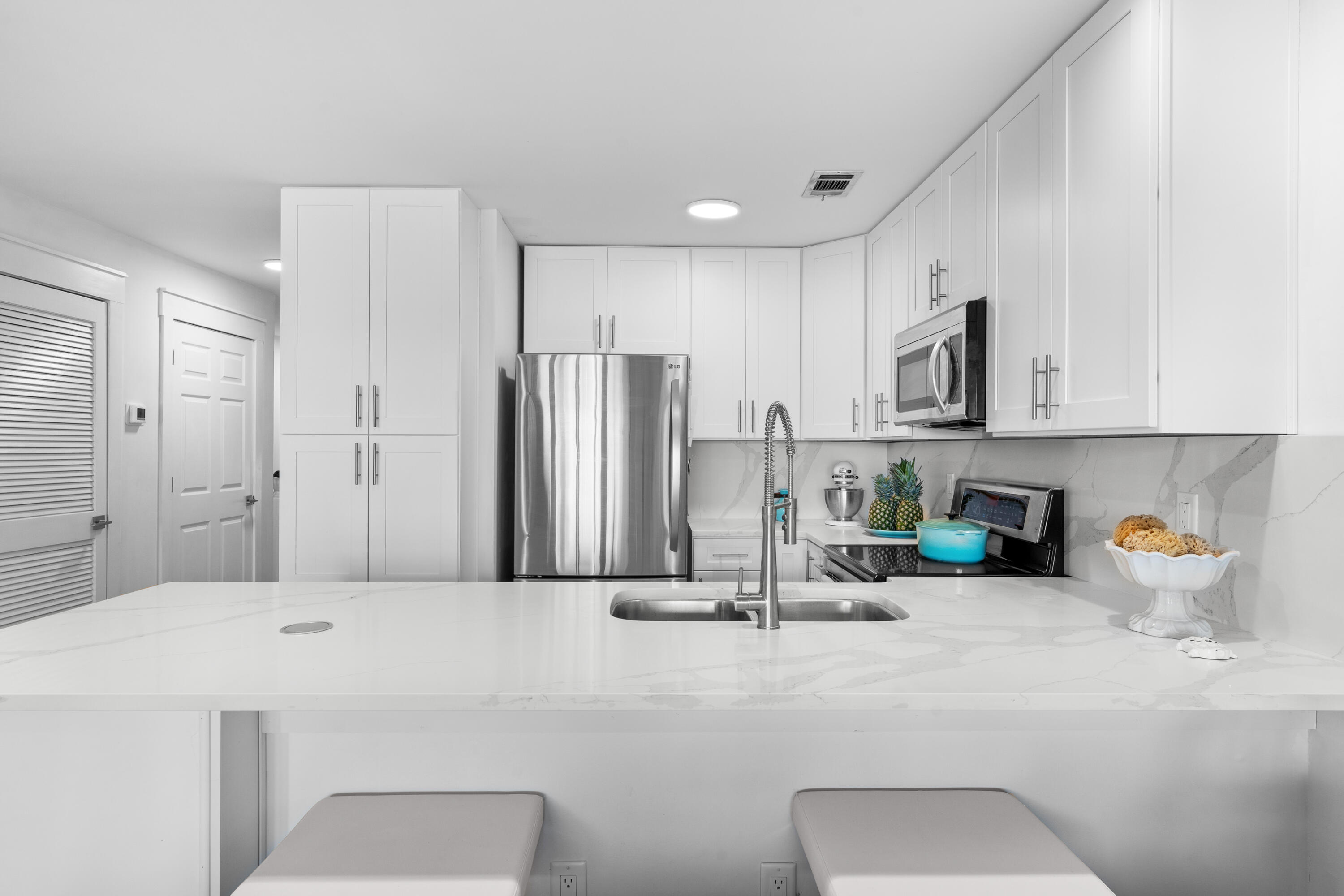 48 Stewart Lk Cove, UNIT 194