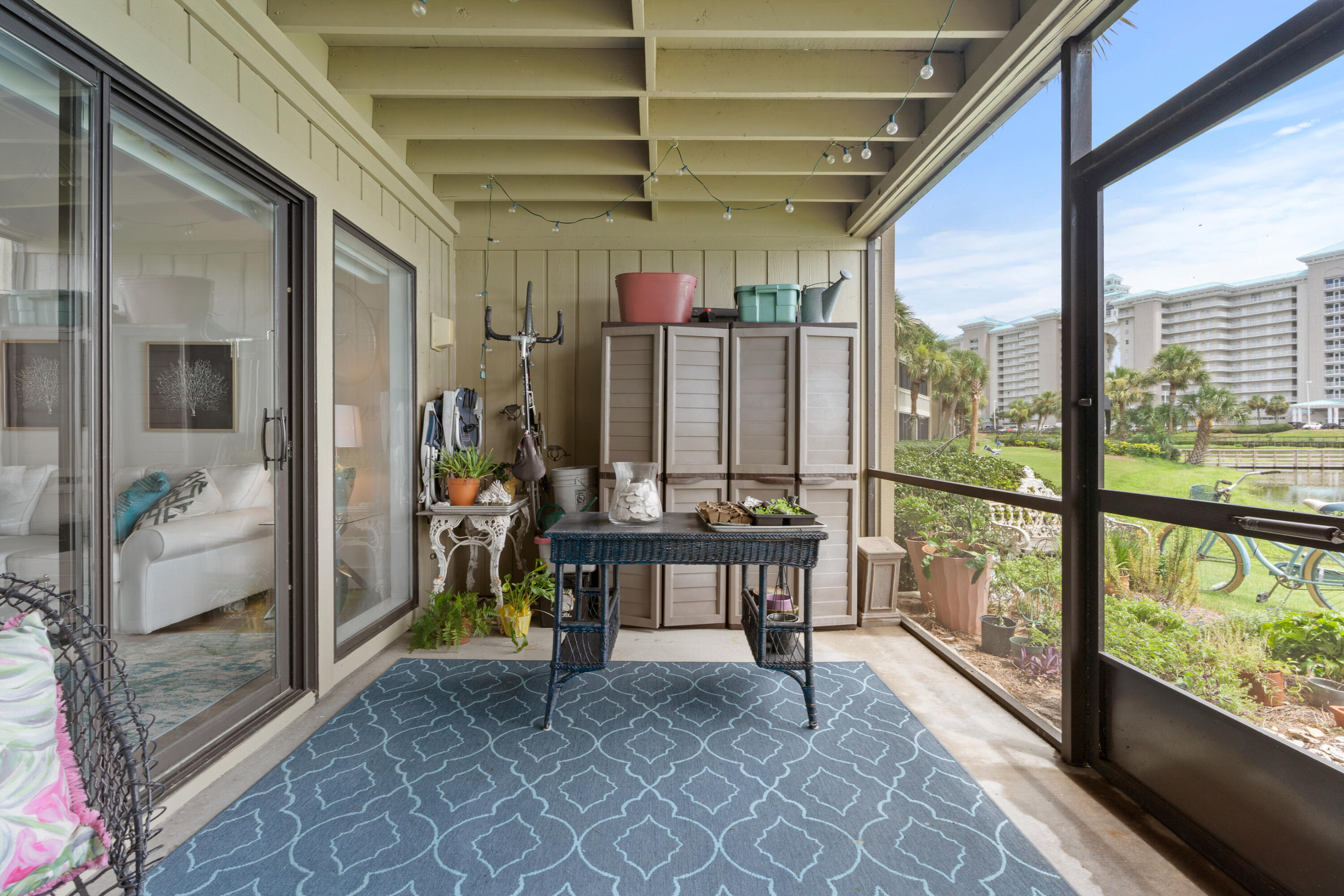 48 Stewart Lk Cove, UNIT 194
