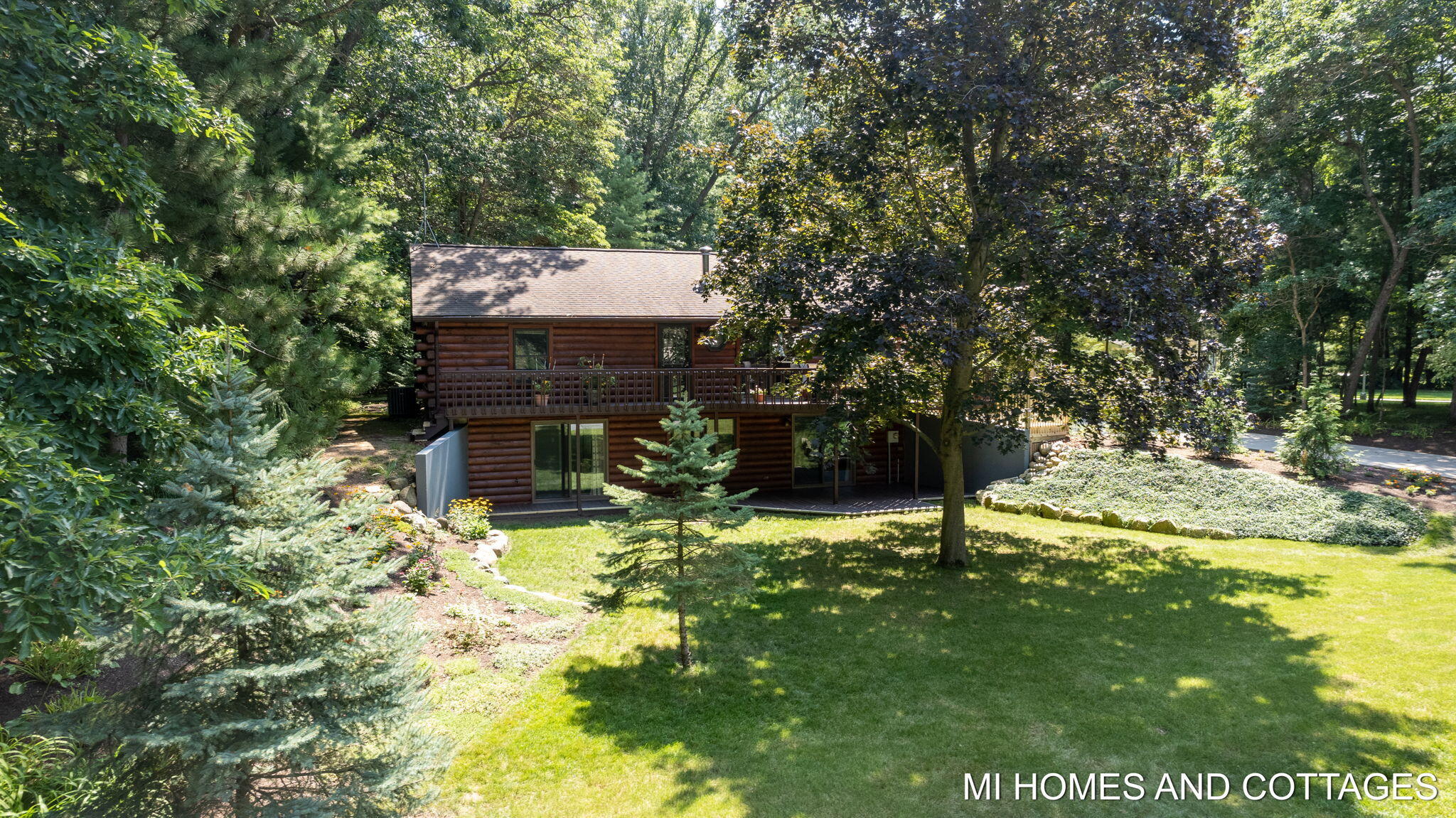 3225 Silver Acres Drive