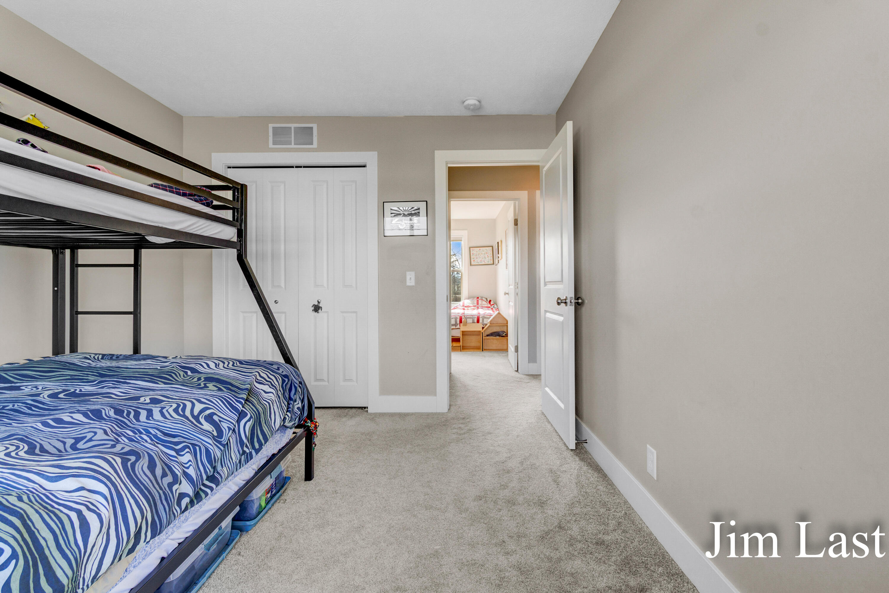 4713 Lake Ridge Drive