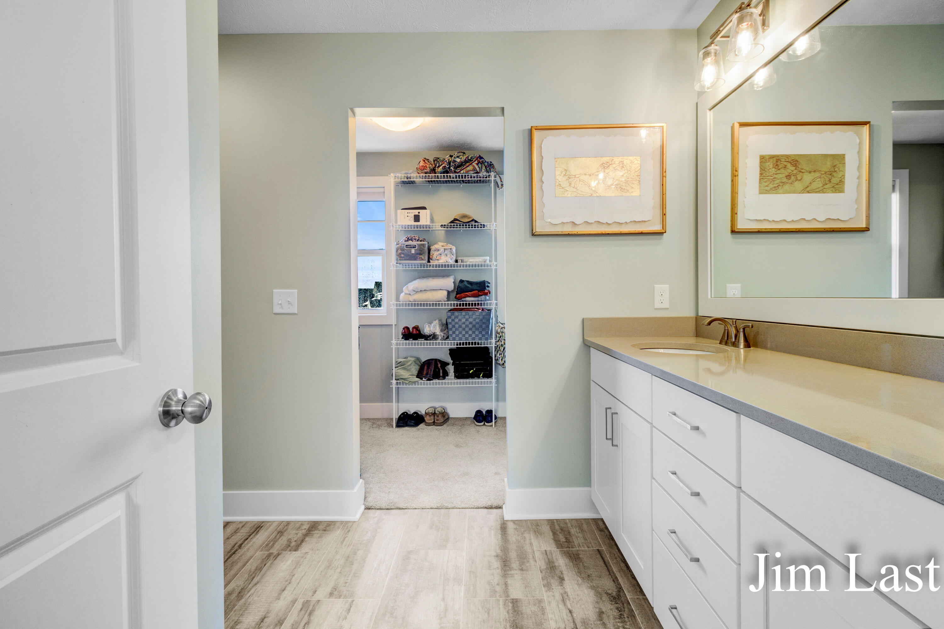 4713 Lake Ridge Drive