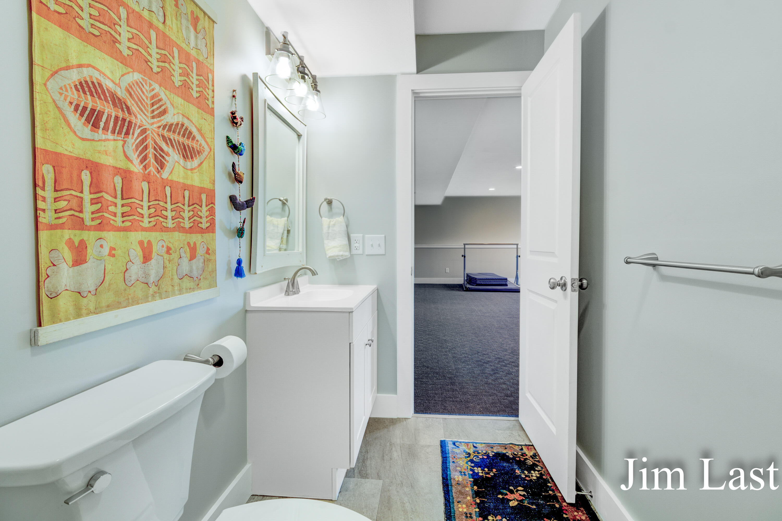 4713 Lake Ridge Drive