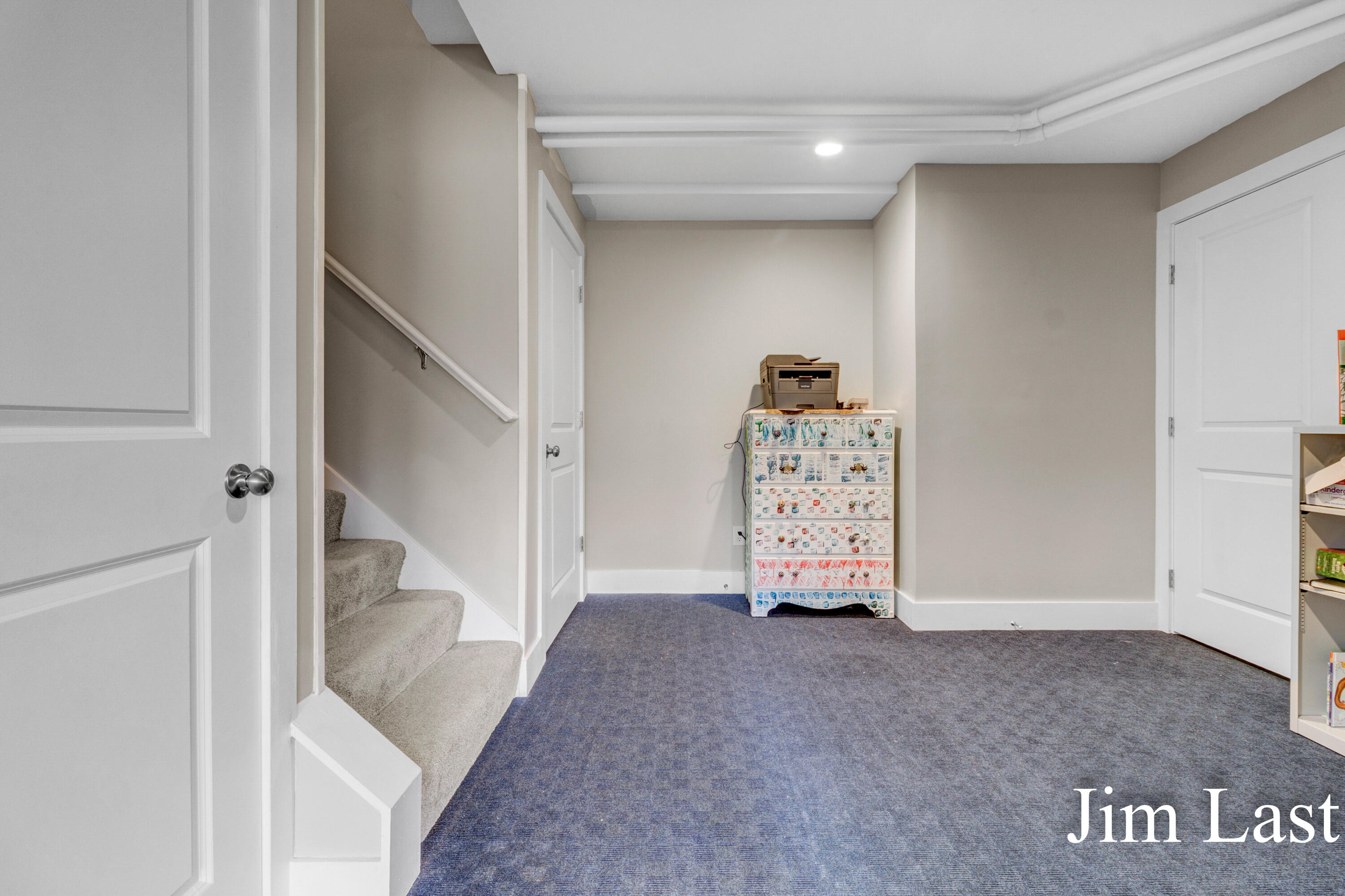 4713 Lake Ridge Drive