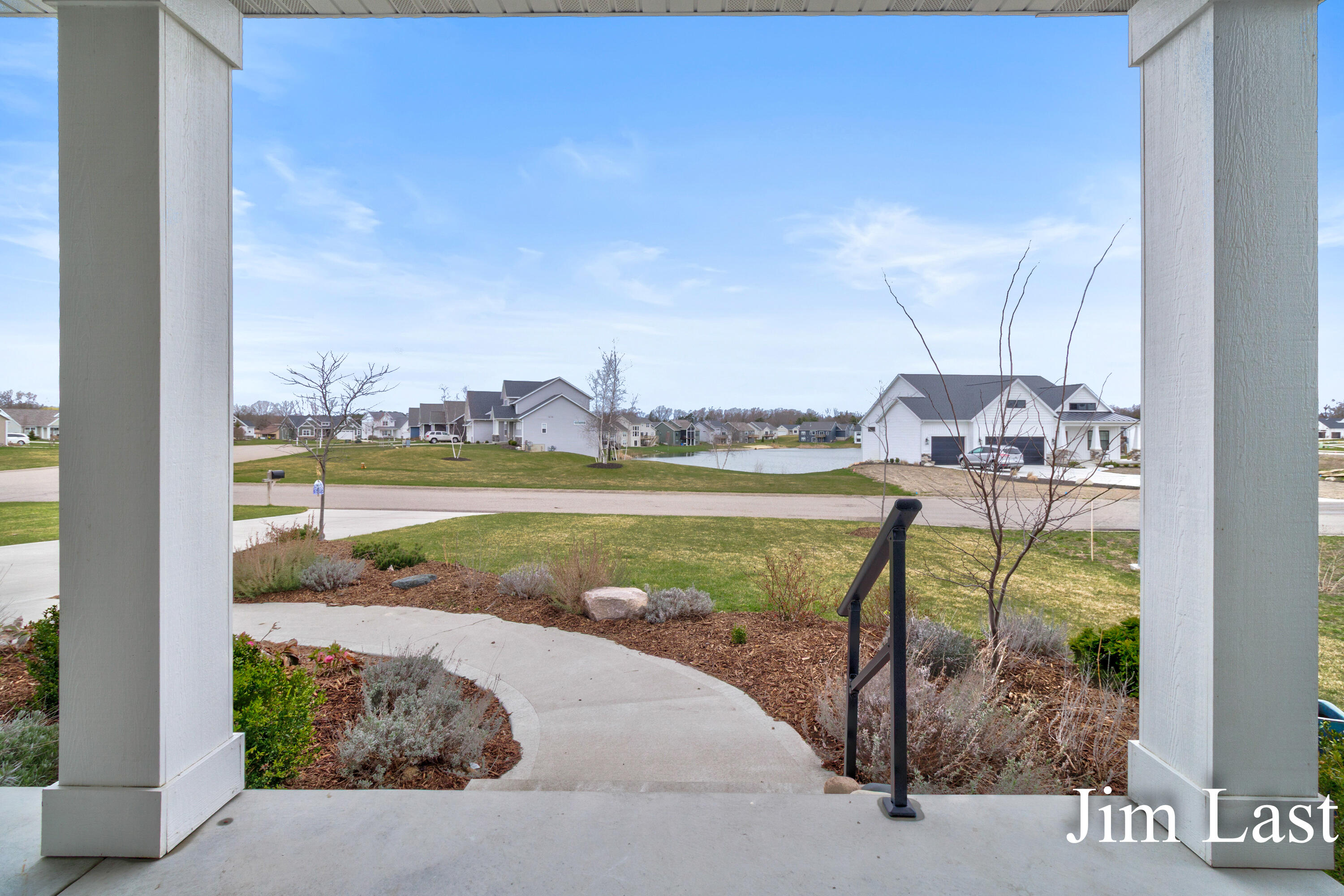 4713 Lake Ridge Drive