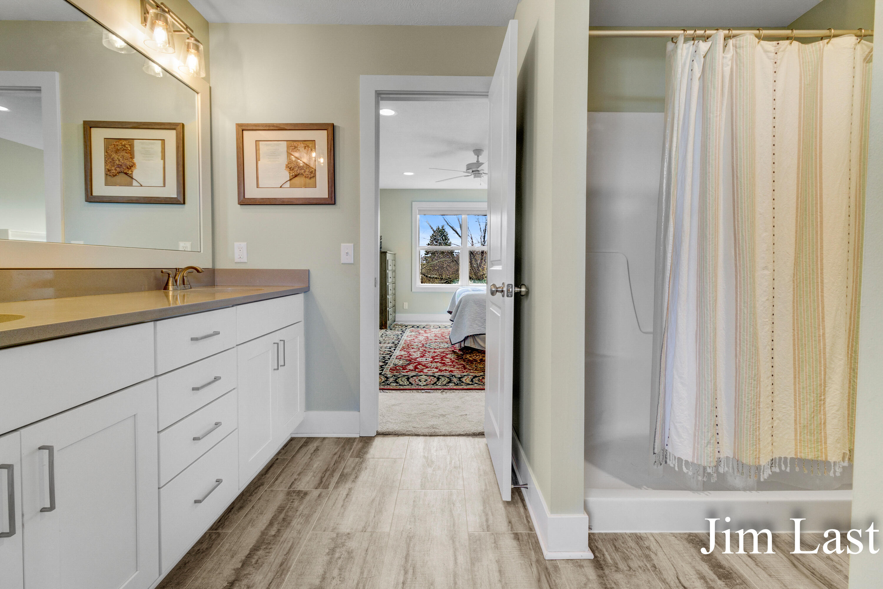 4713 Lake Ridge Drive