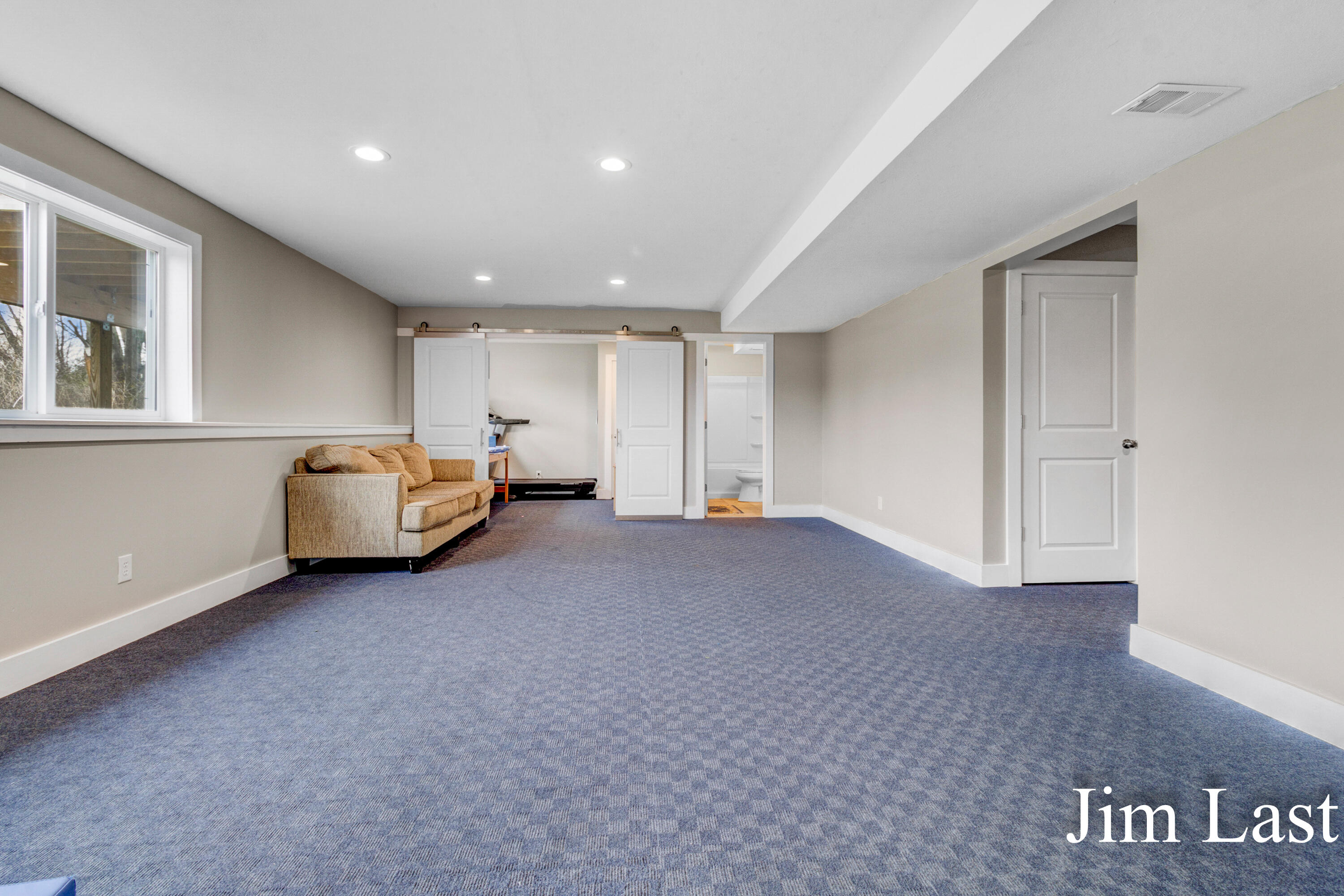 4713 Lake Ridge Drive