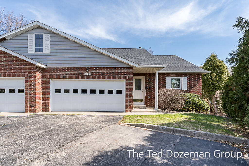 45 Trillium Court