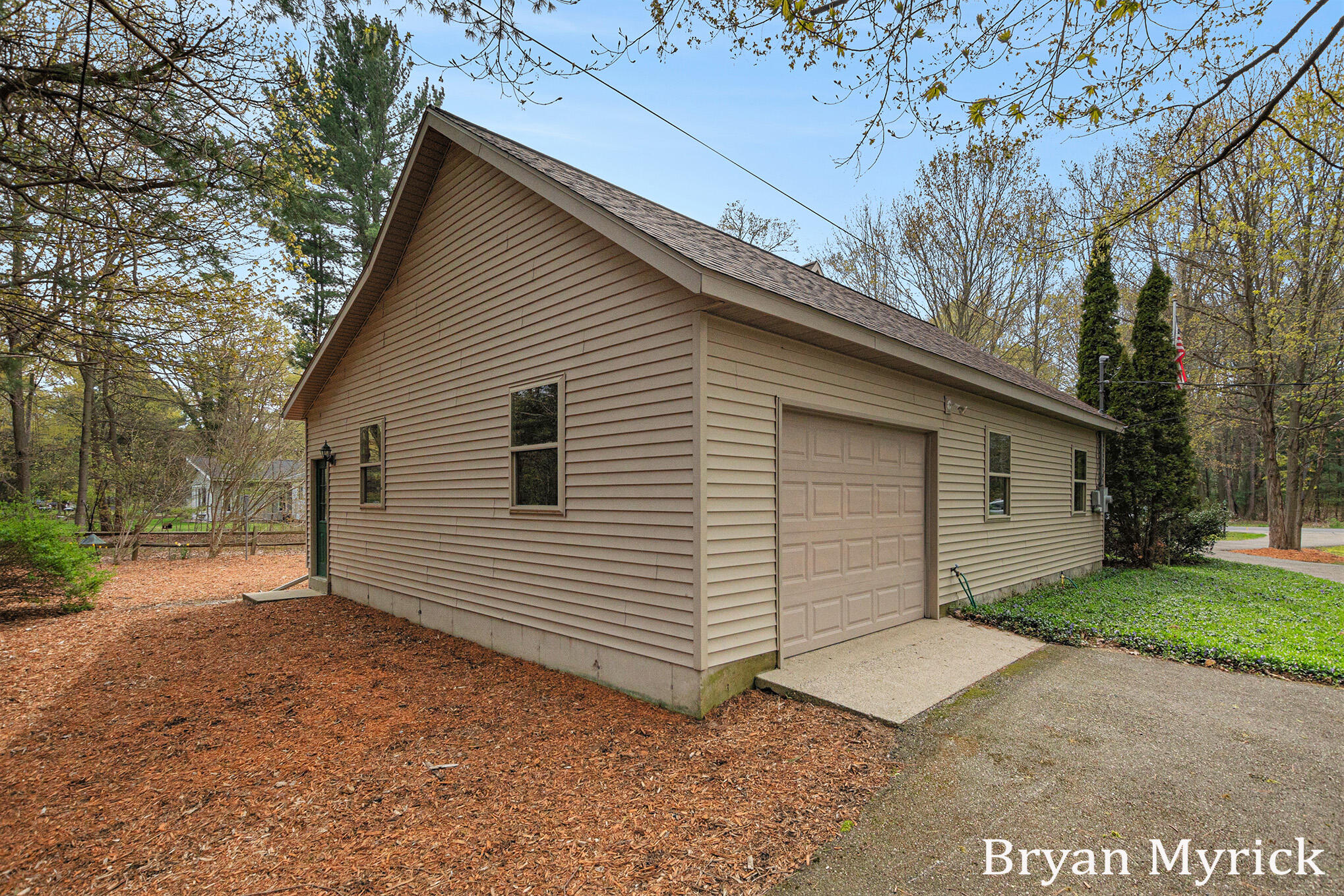 3106 N 168th Avenue