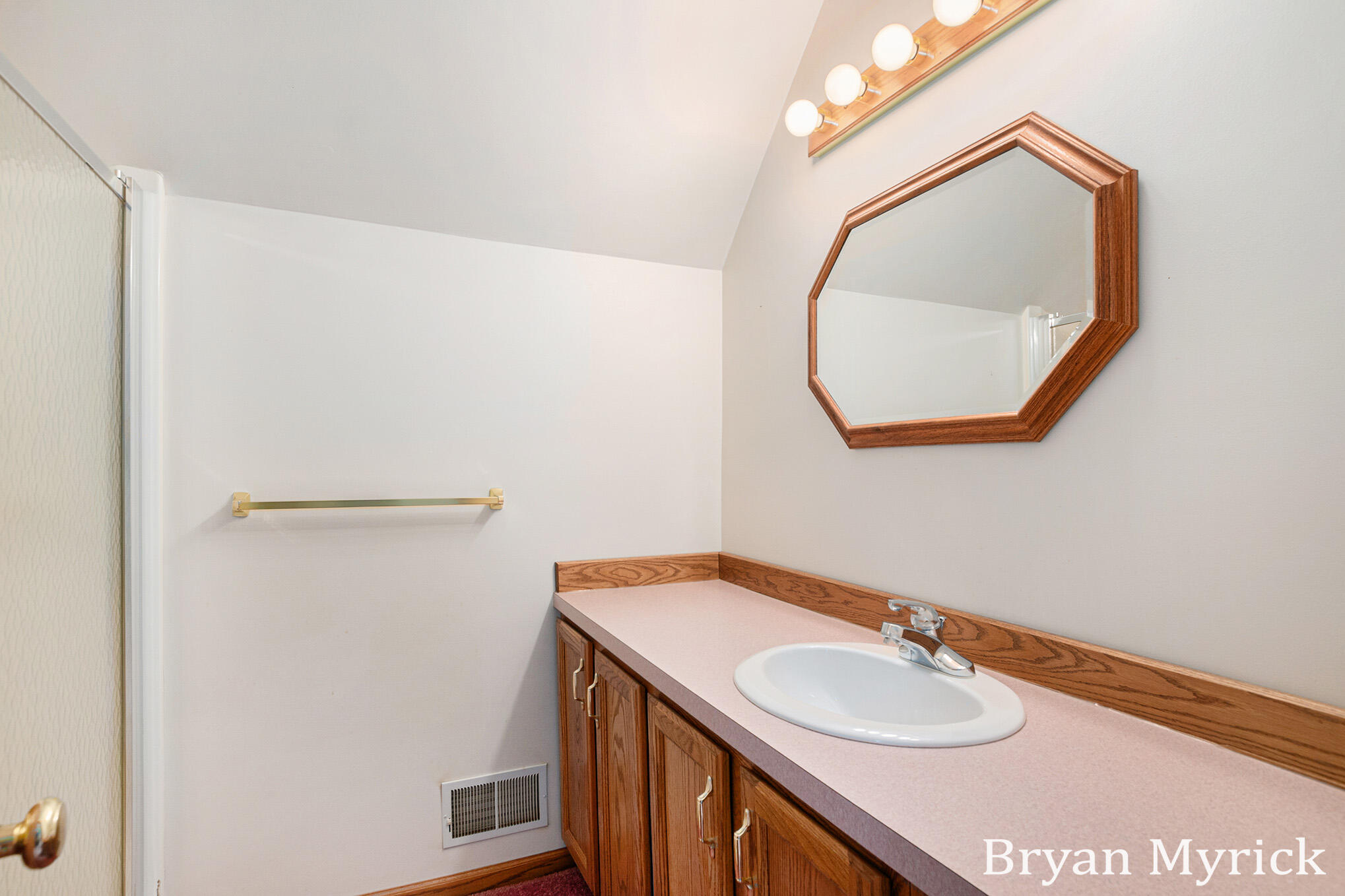 3106 N 168th Avenue