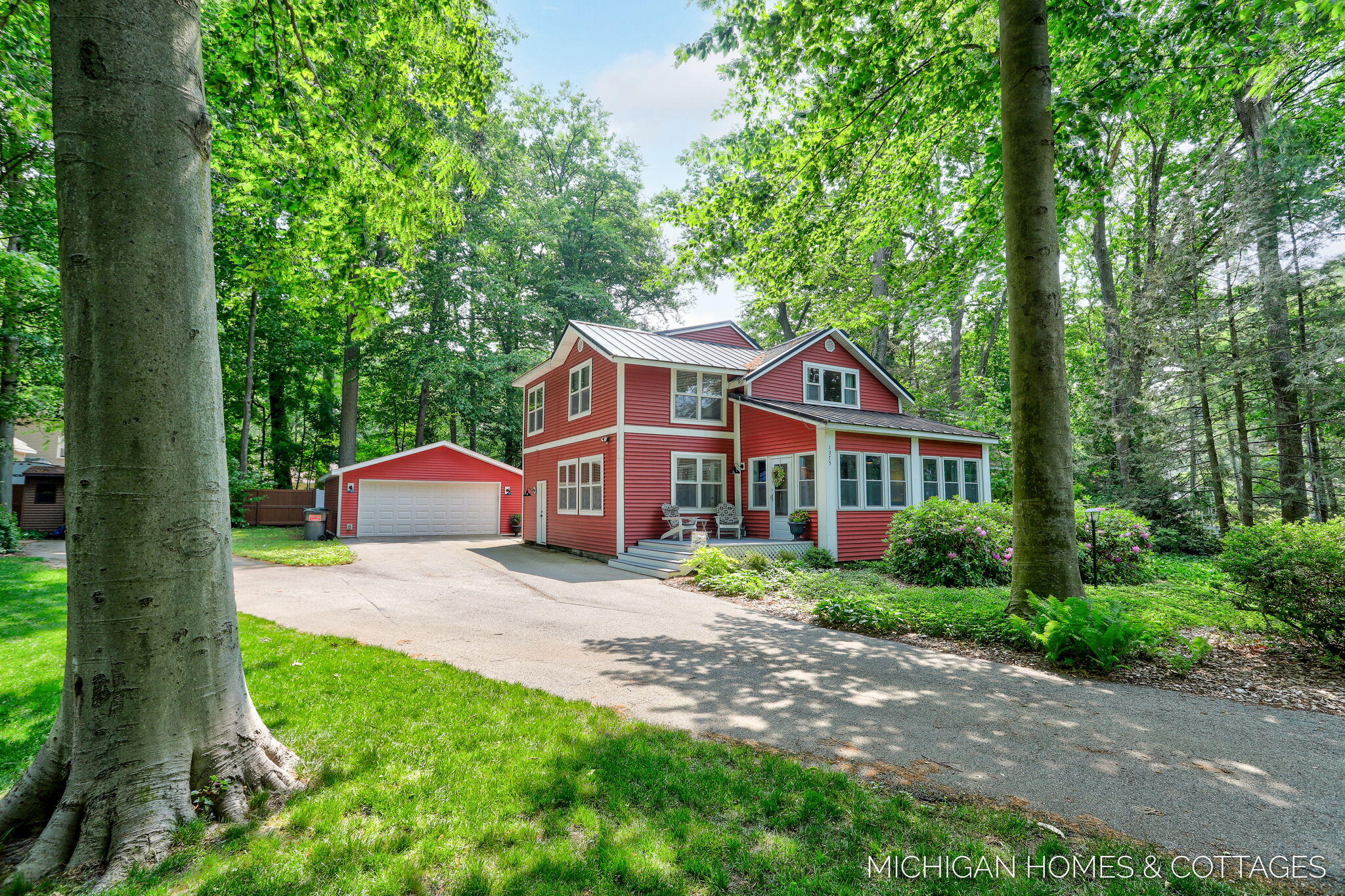 1375 Waukazoo Drive