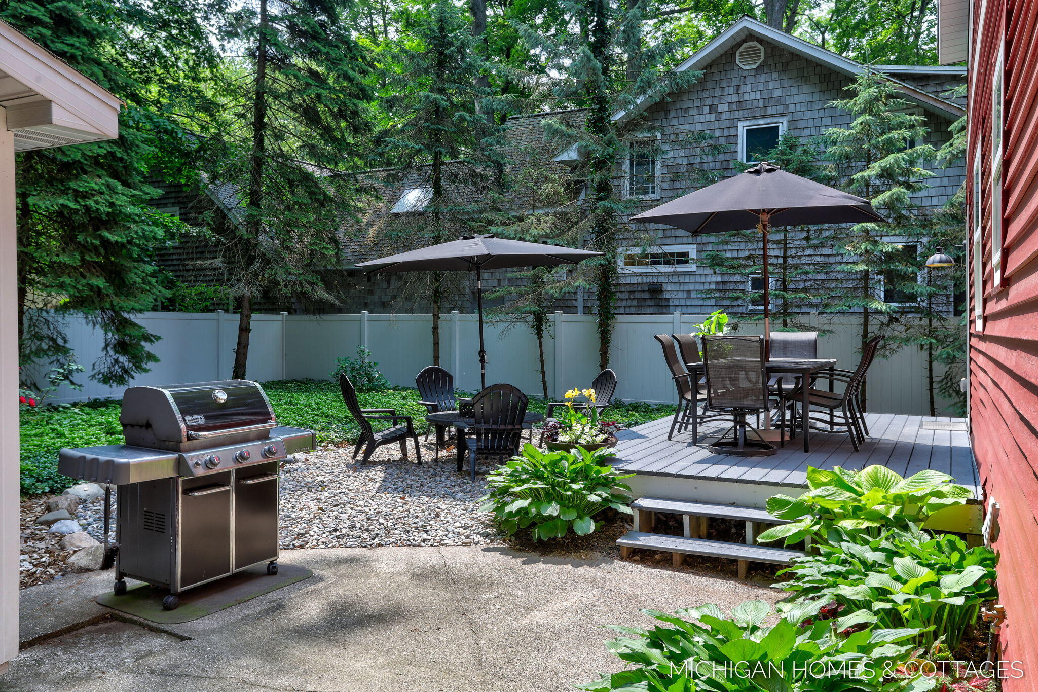 1375 Waukazoo Drive