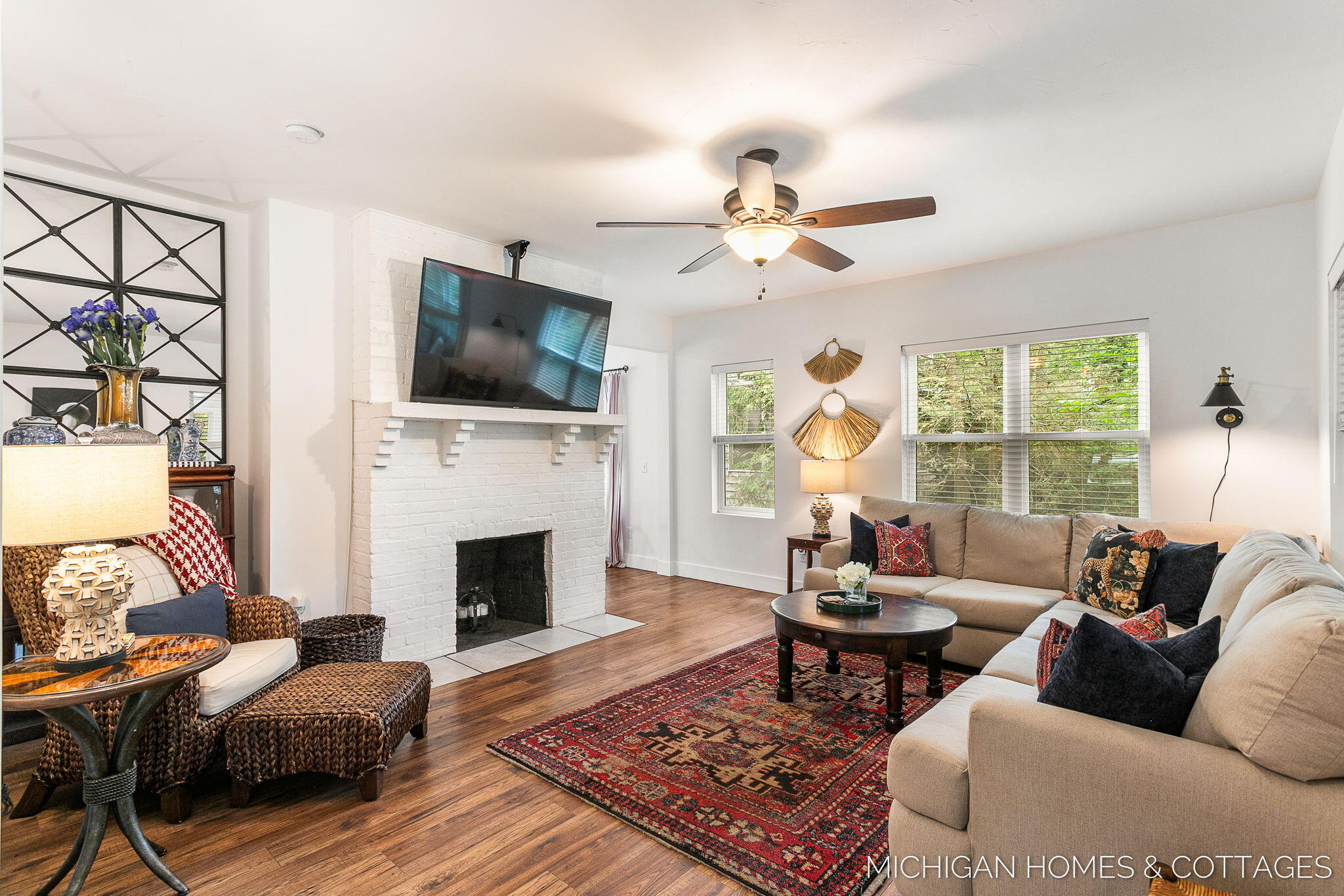 1375 Waukazoo Drive