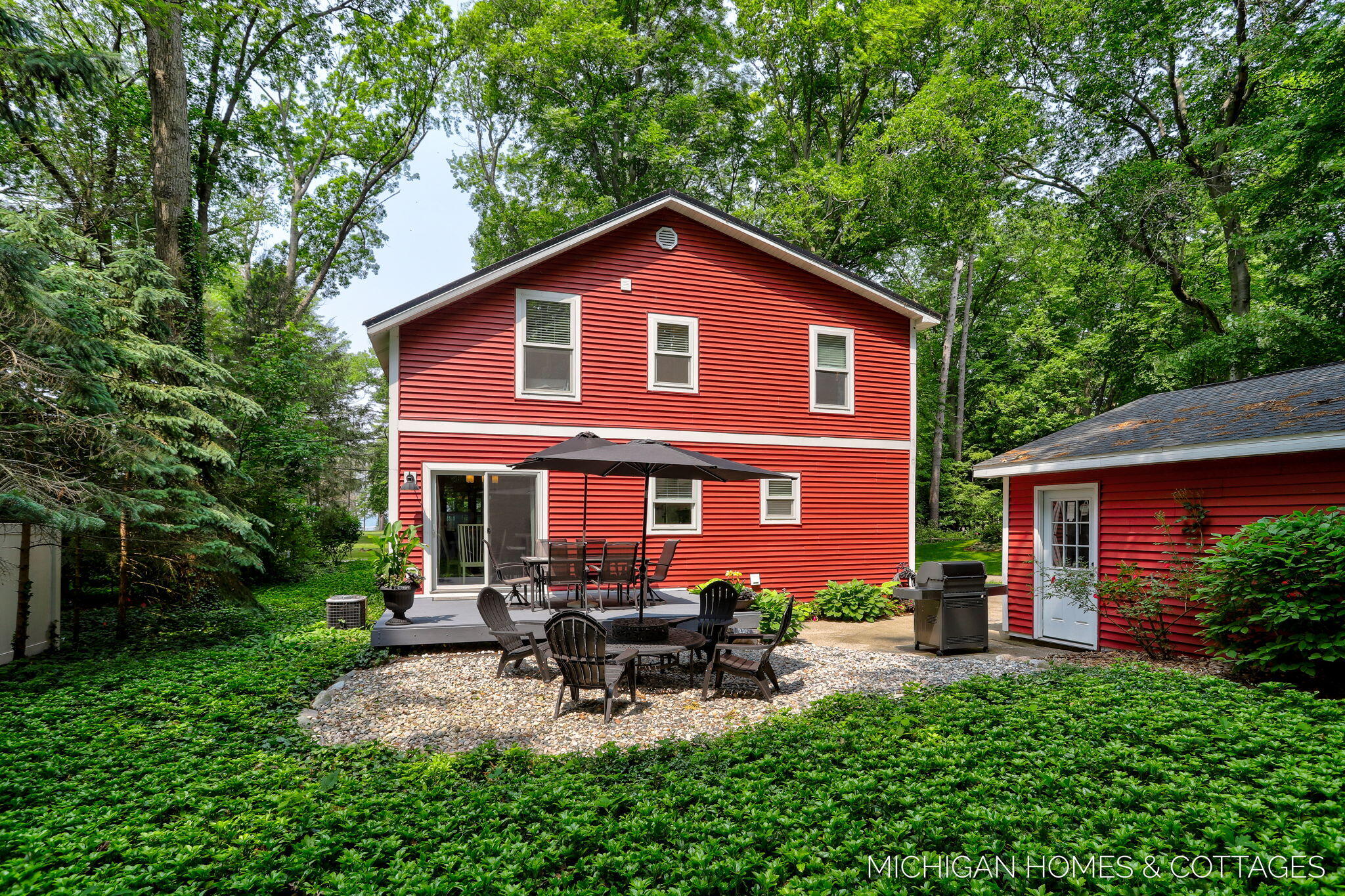 1375 Waukazoo Drive