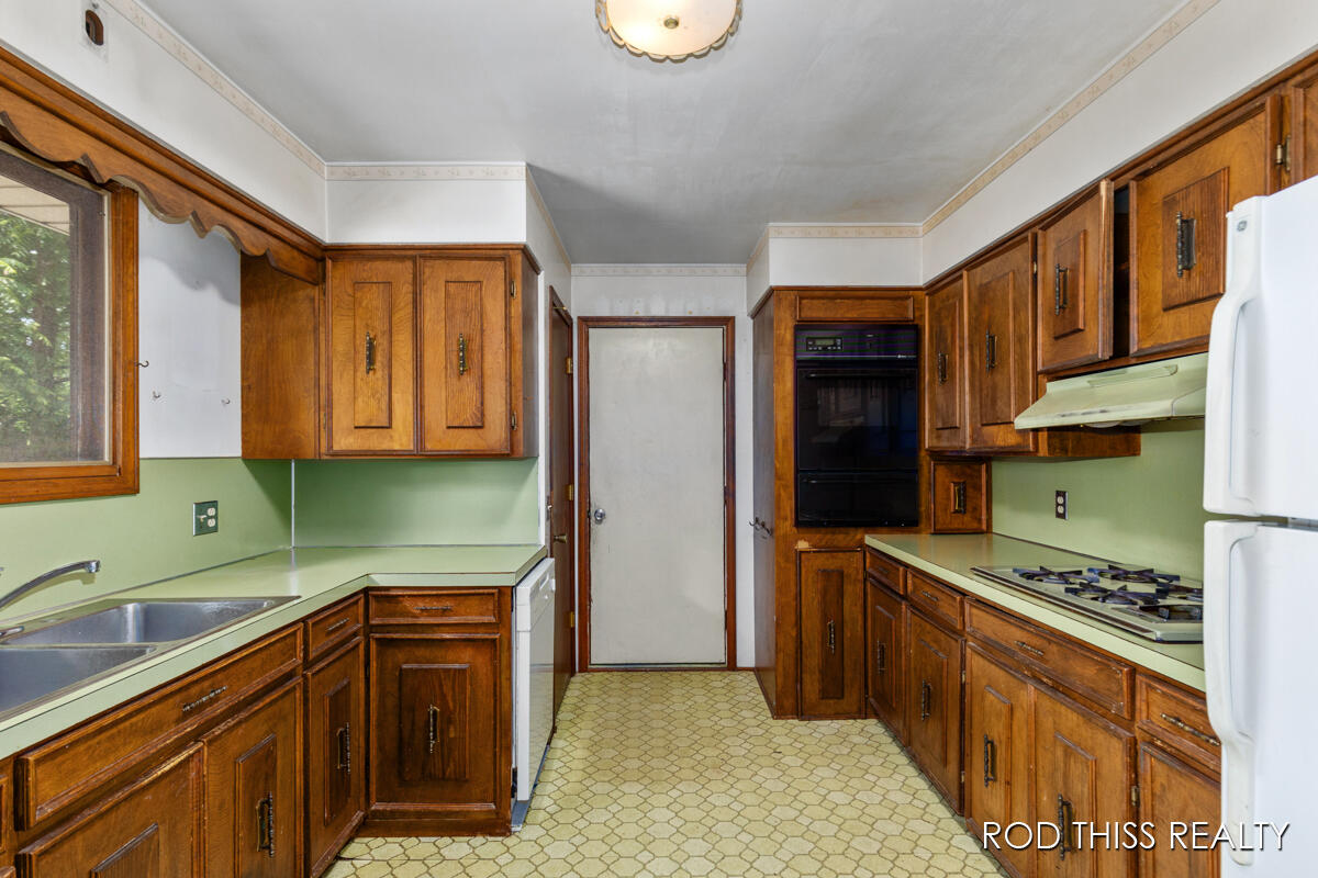 10975 Campanel Drive