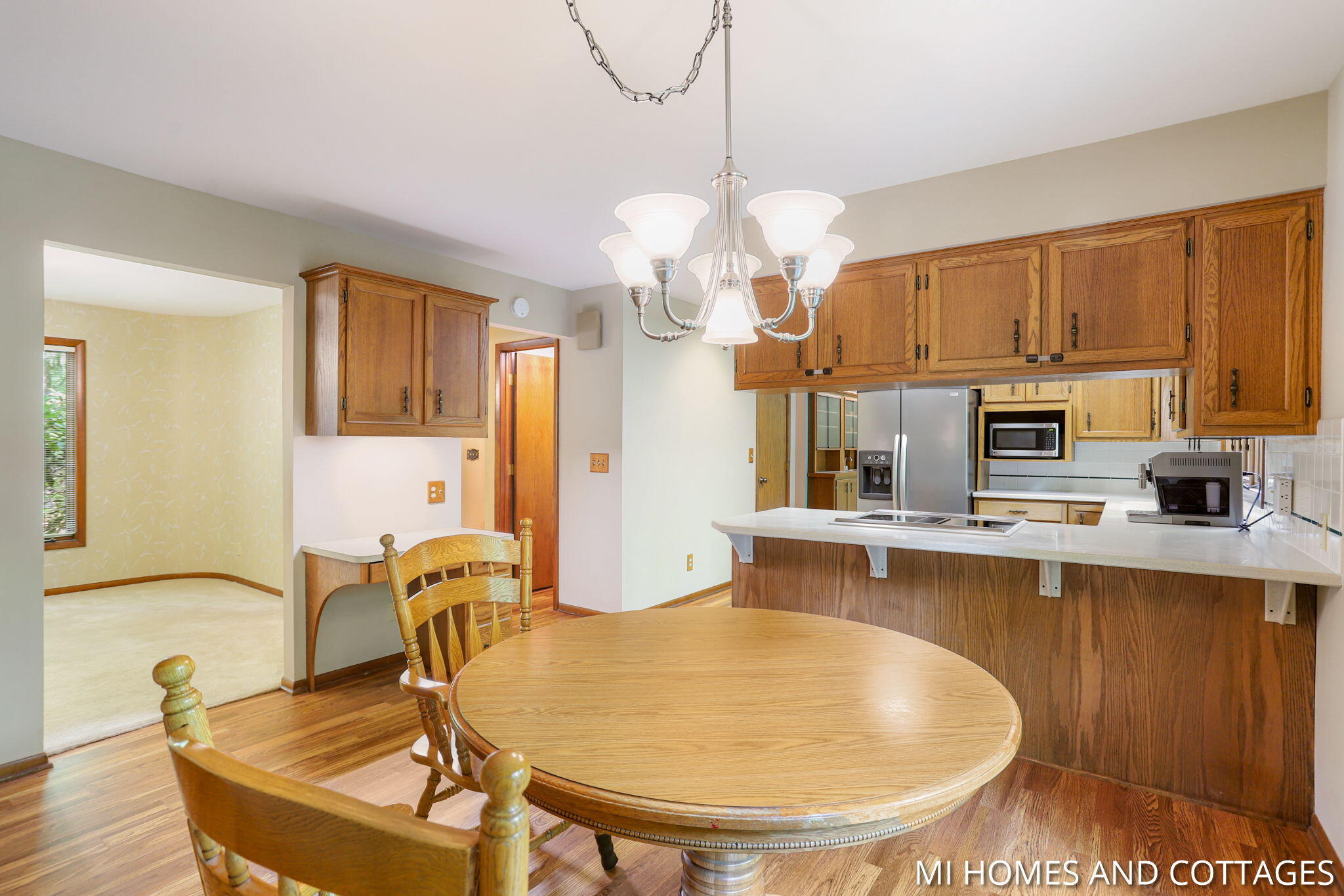 1220 Oakhampton Road