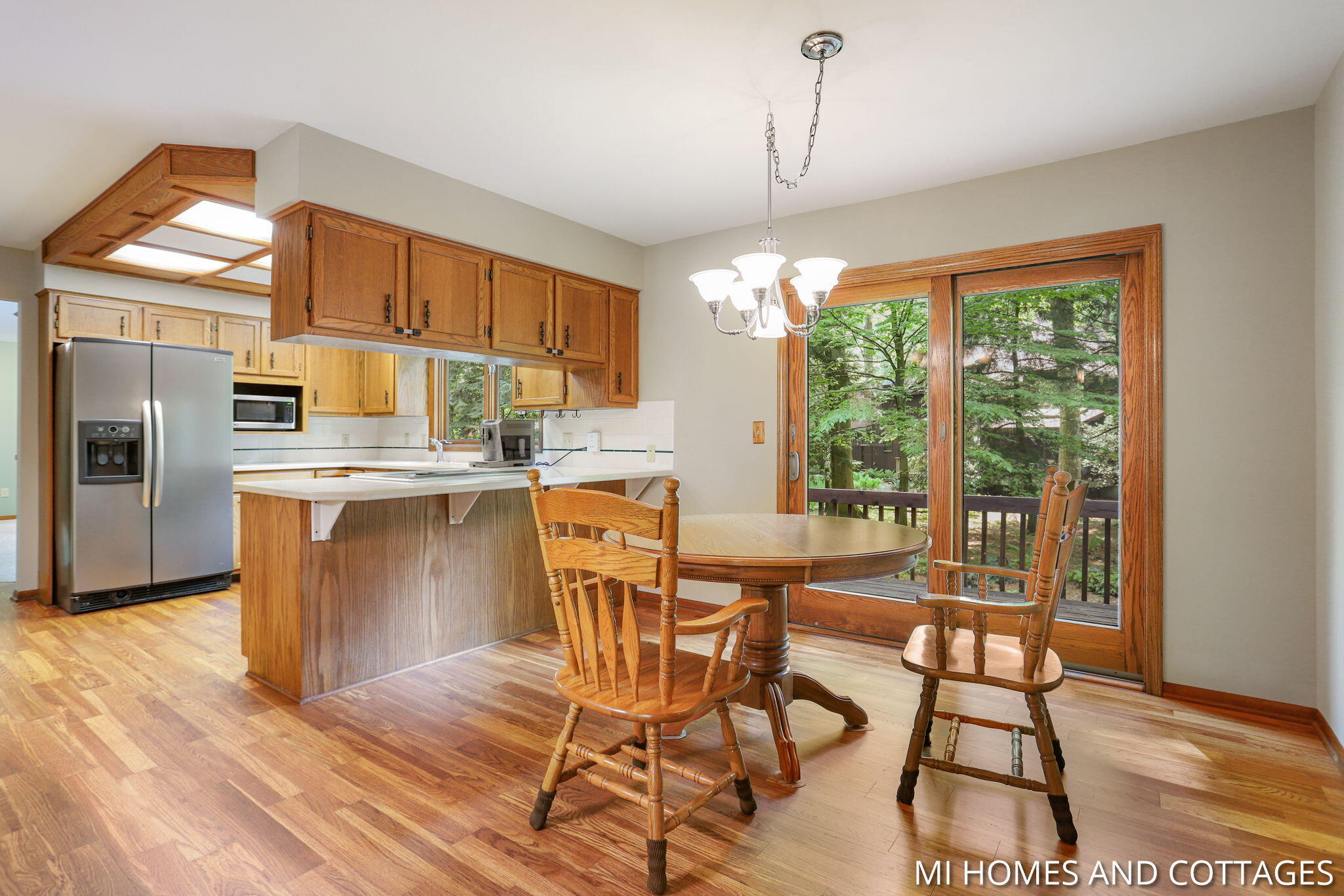 1220 Oakhampton Road