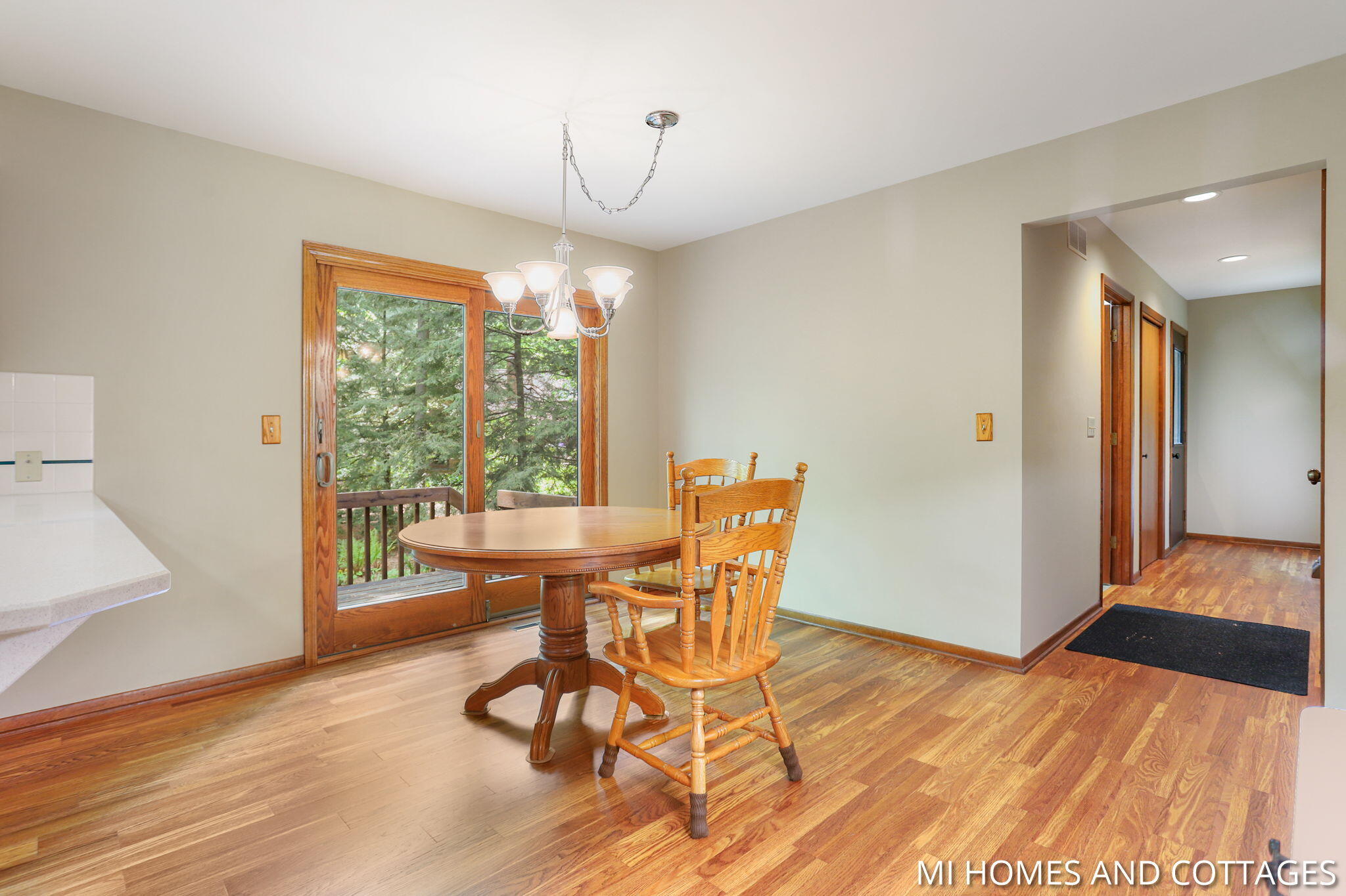 1220 Oakhampton Road