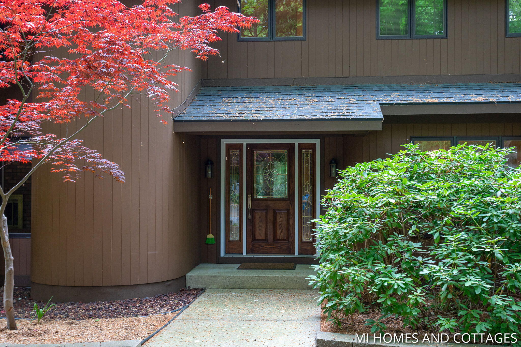 1220 Oakhampton Road