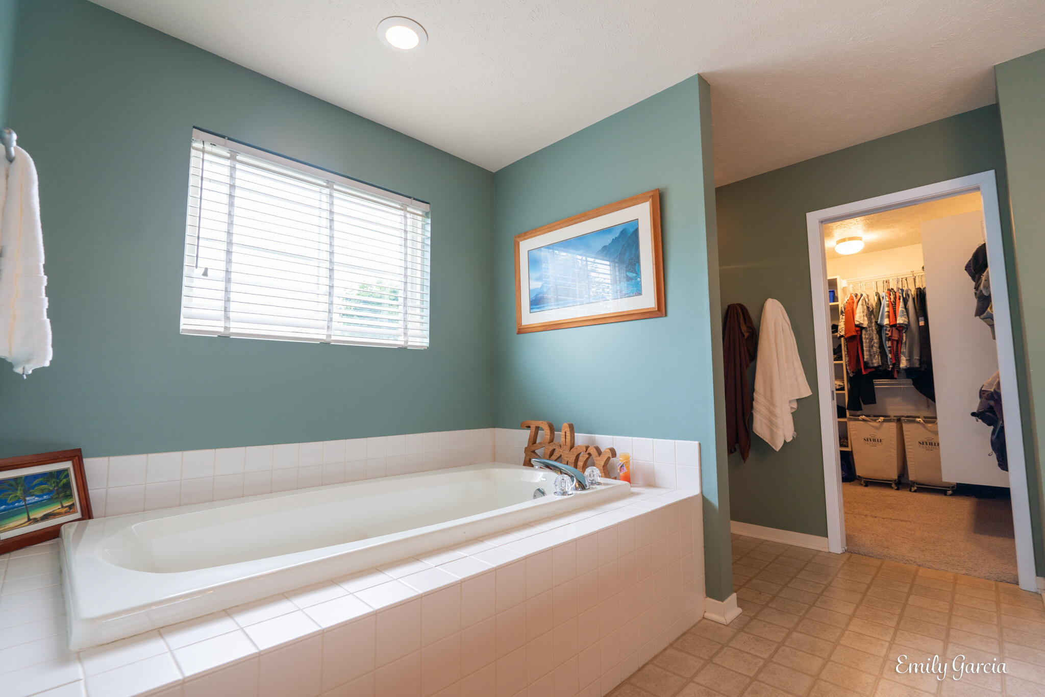 622 Cedar Square Street