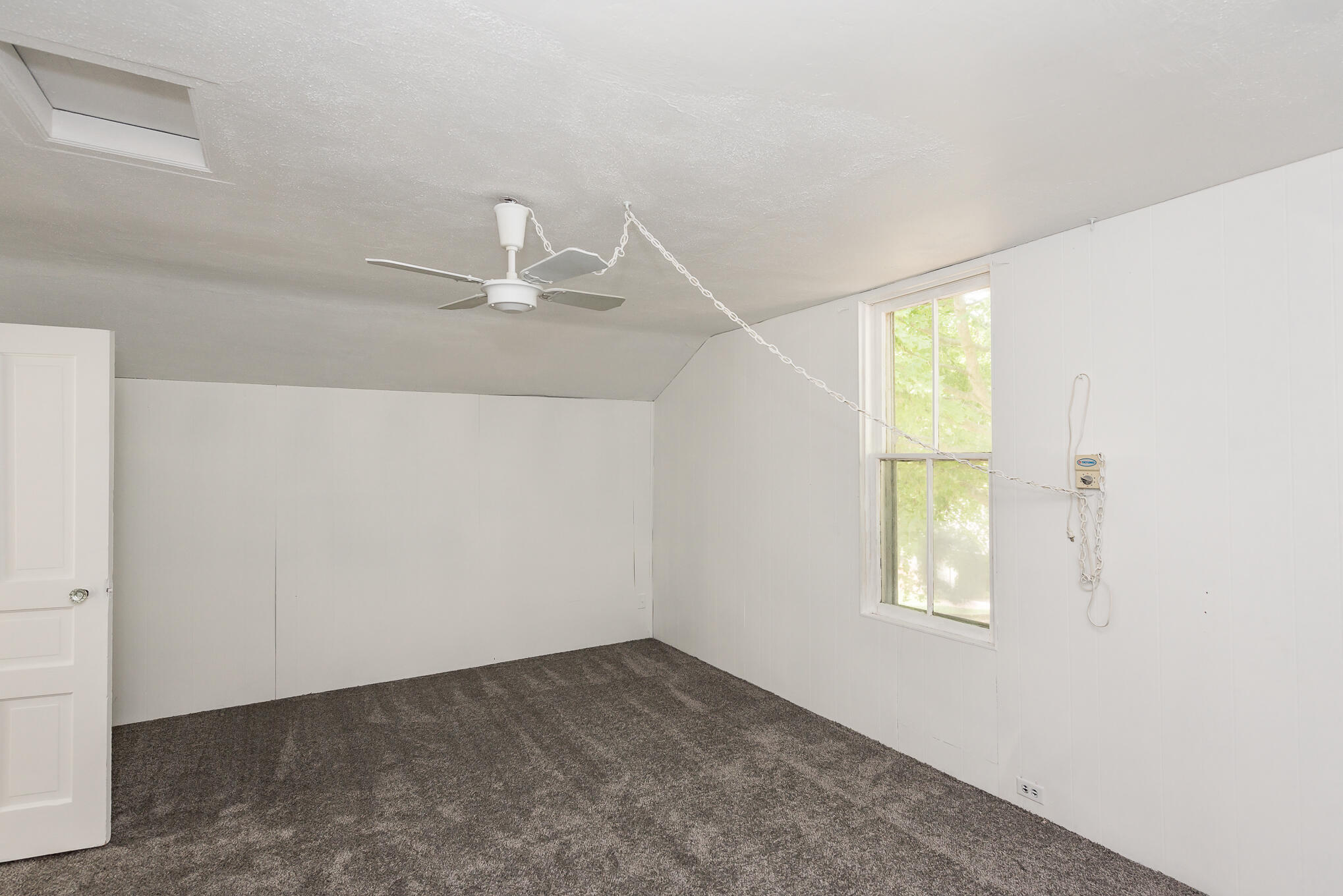 517 W Lakewood Boulevard