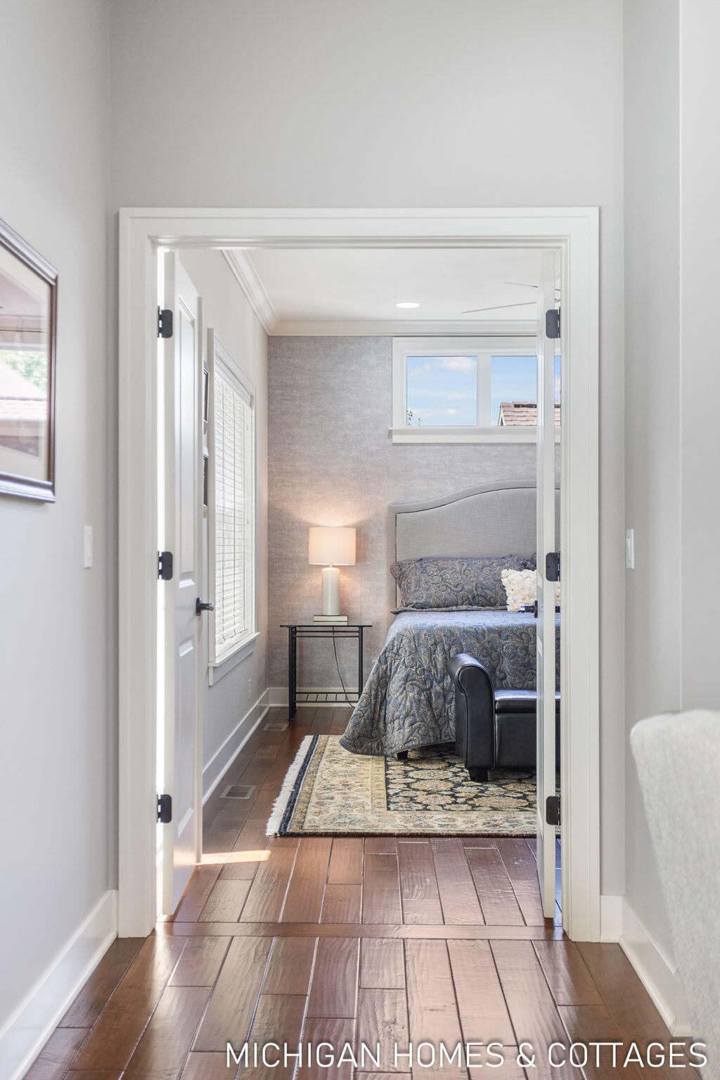 327 S Lakeshore Drive