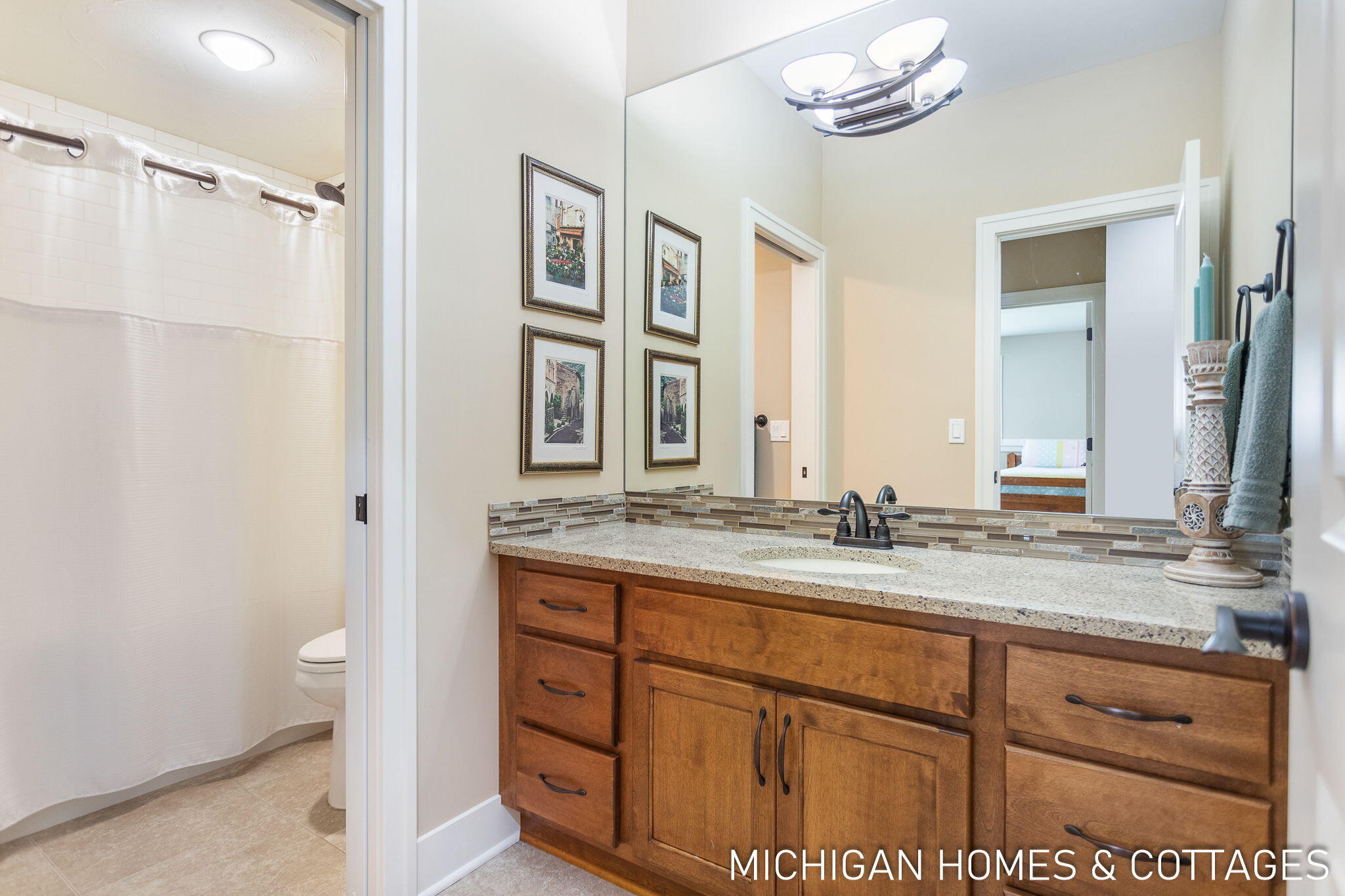 327 S Lakeshore Drive