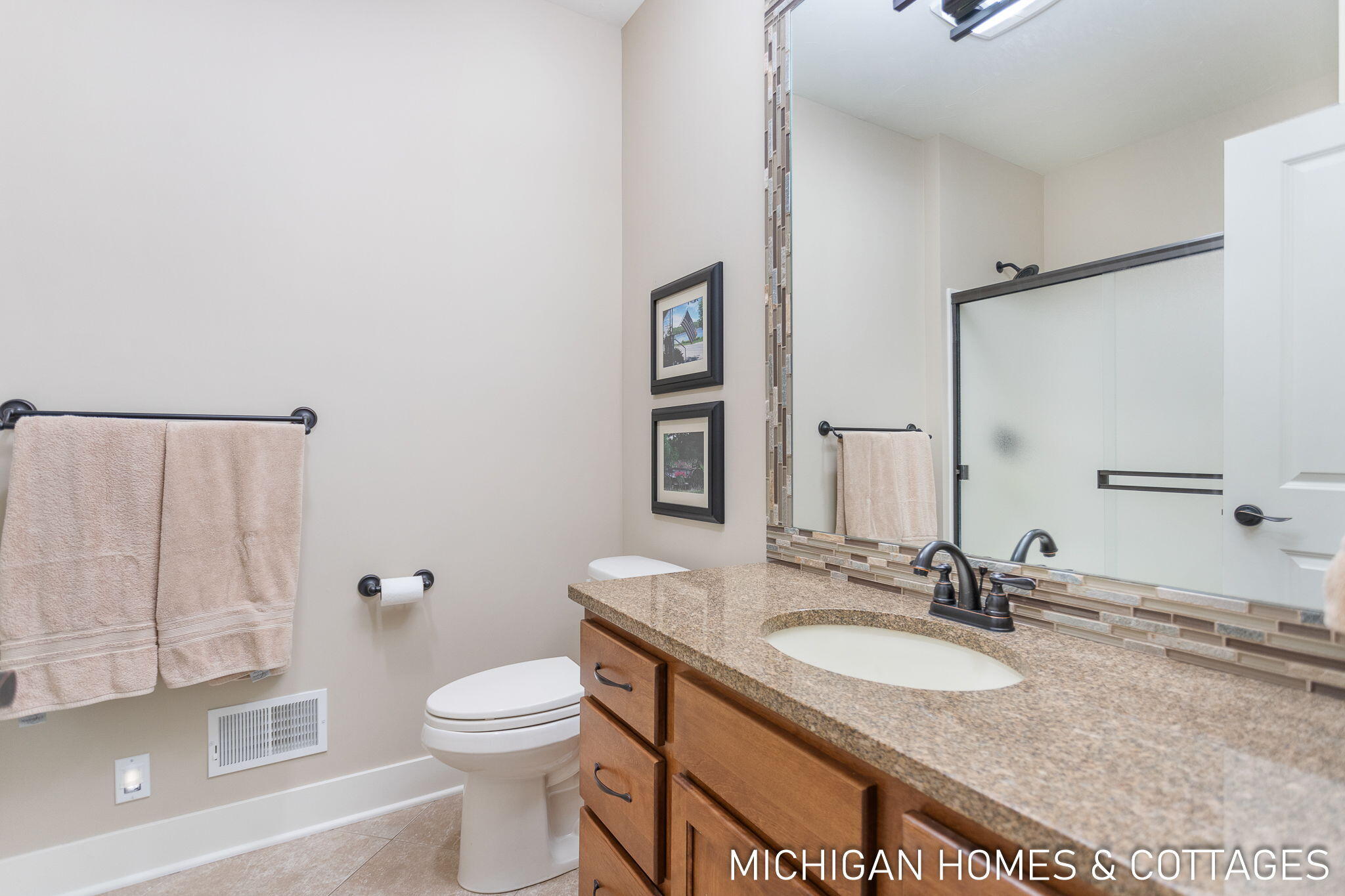 327 S Lakeshore Drive