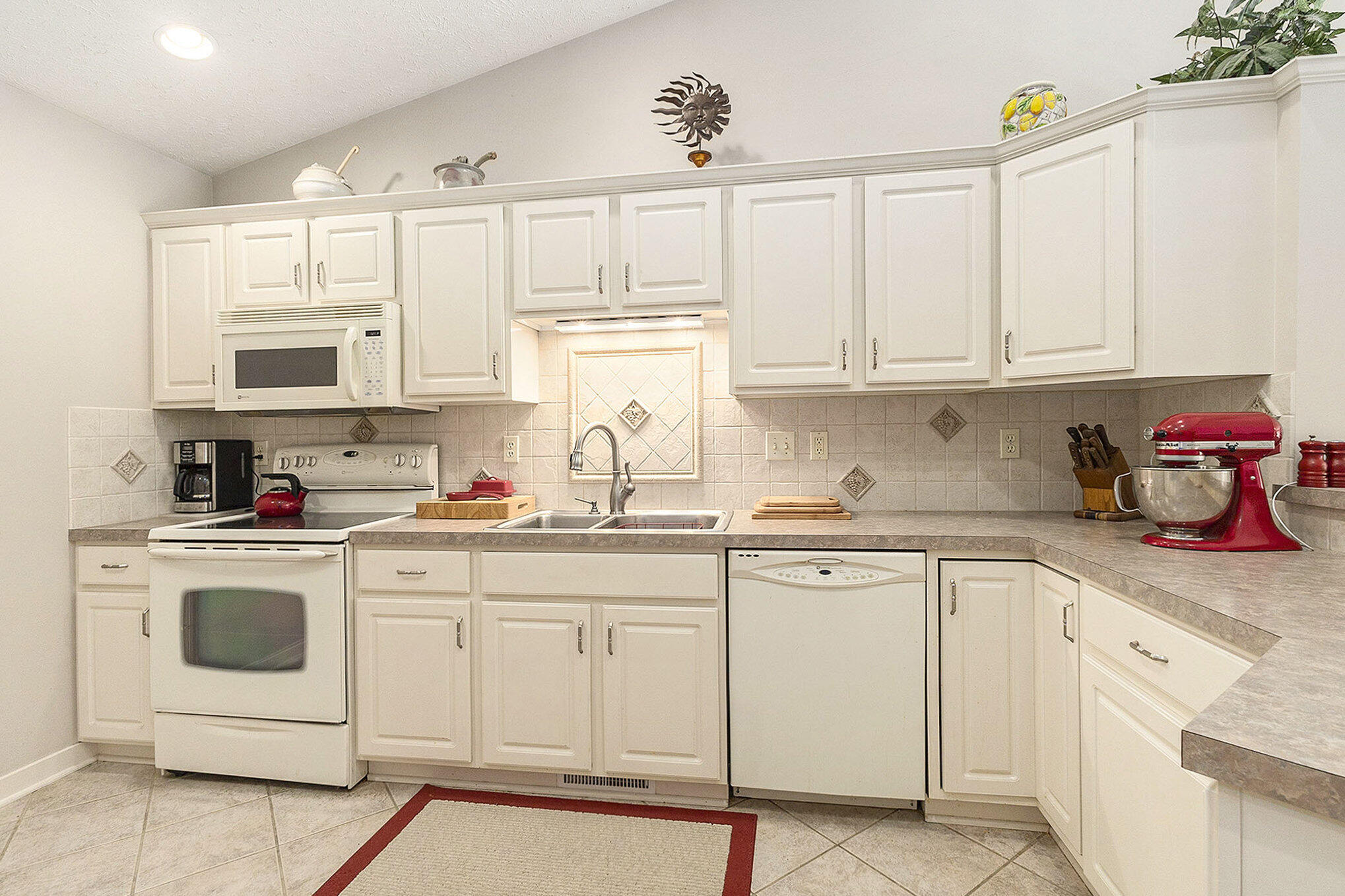 1324 Timber Crossing