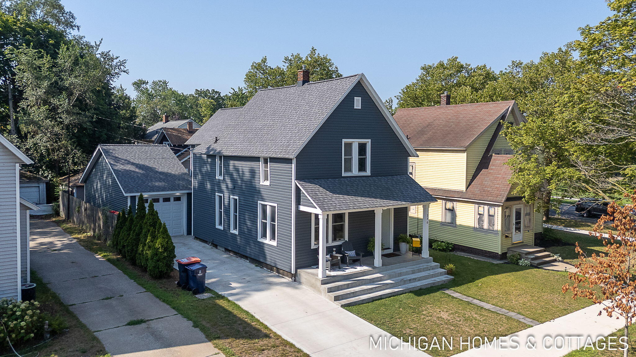 278 W 10th Street