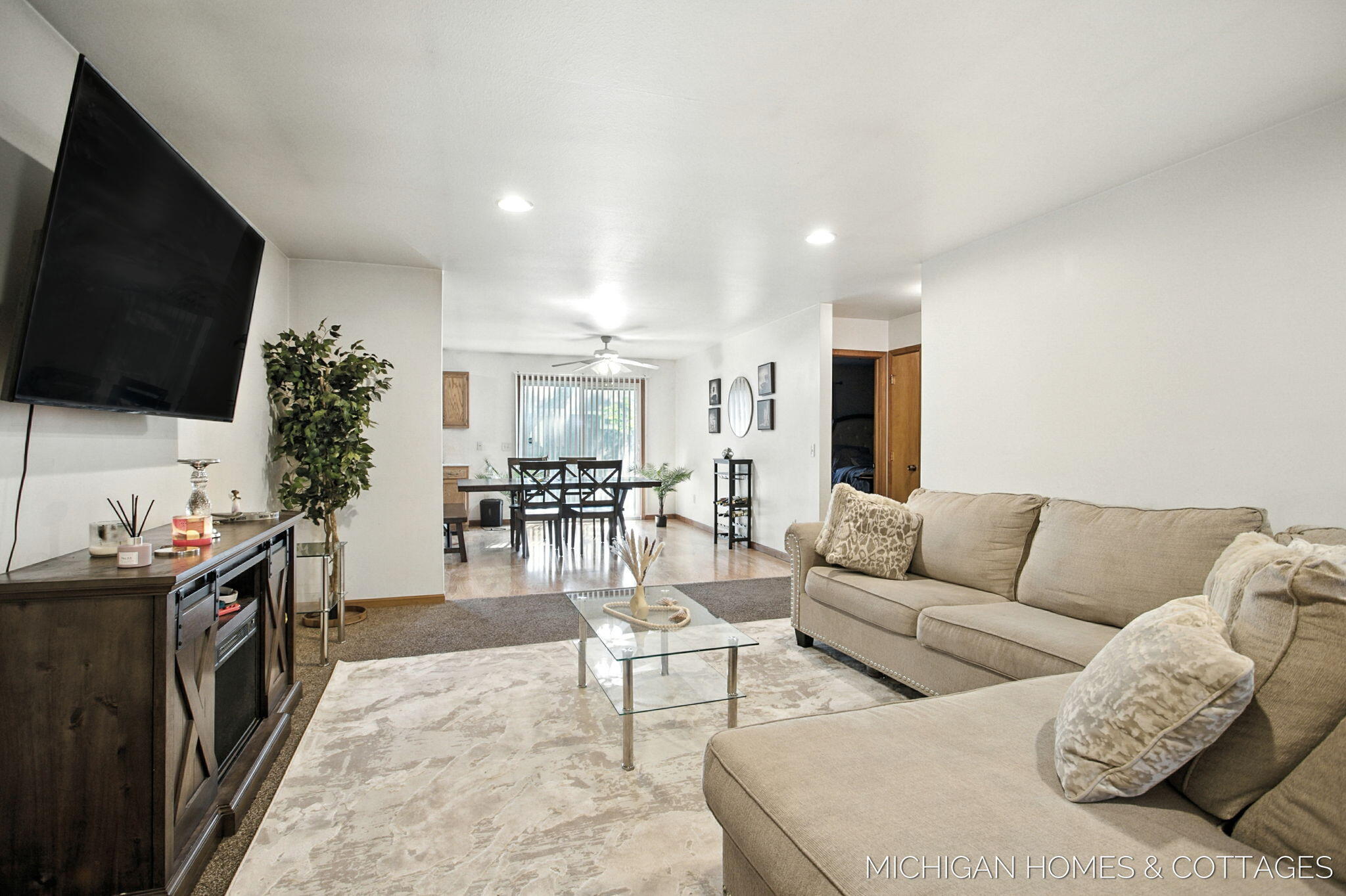 508 512 Quarterline Road