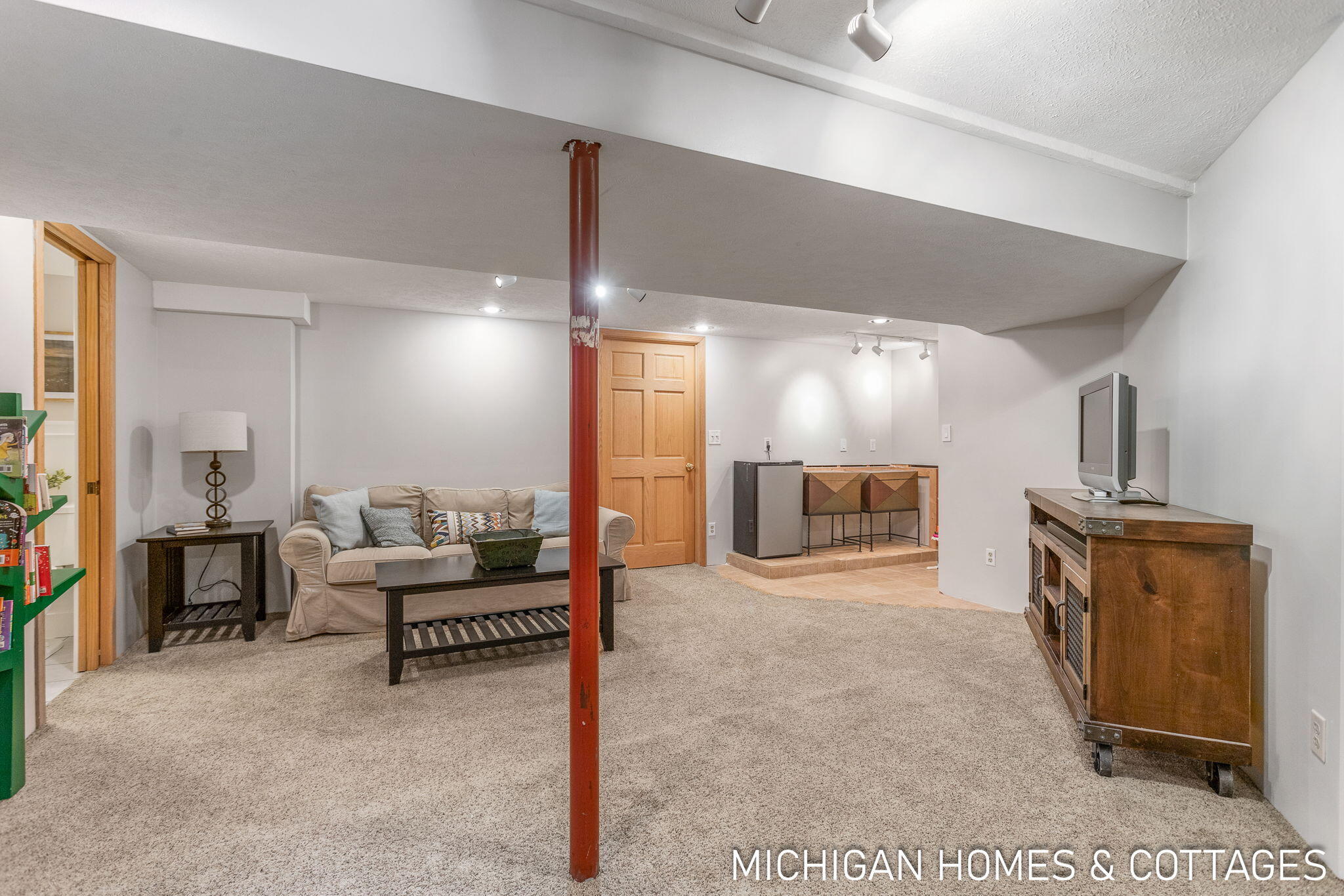 7494 Greentree Drive