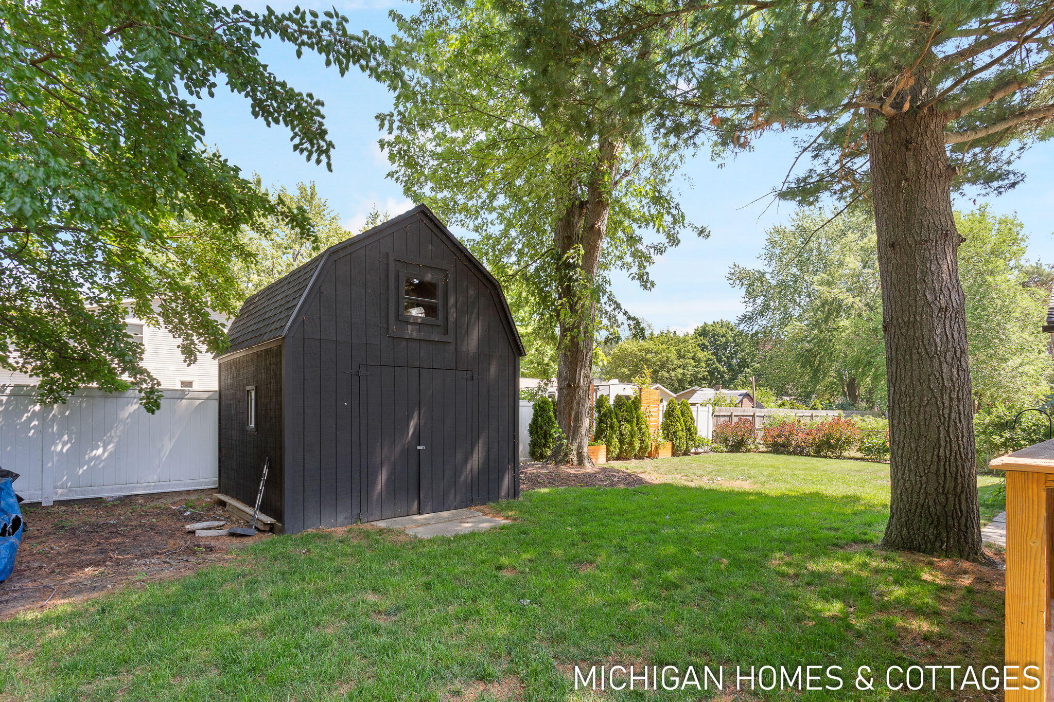 7494 Greentree Drive