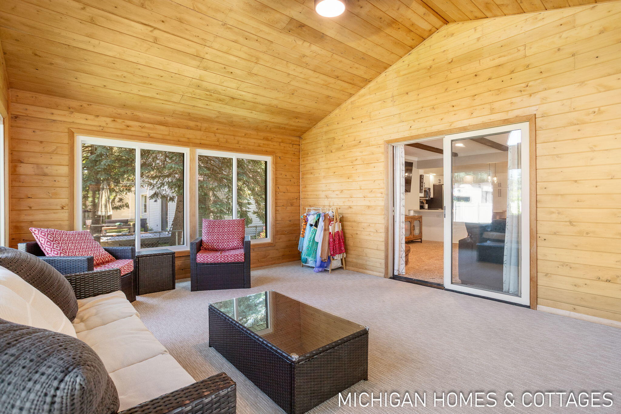 7494 Greentree Drive