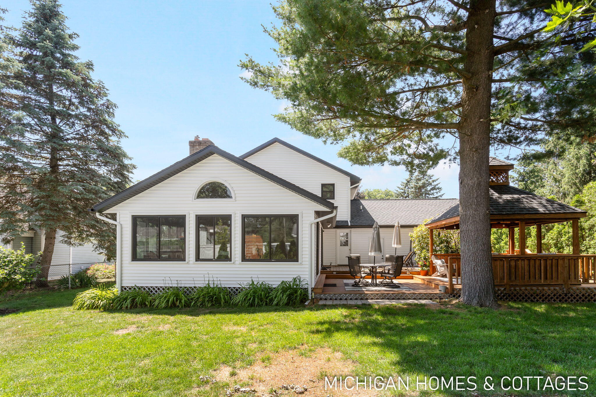 7494 Greentree Drive